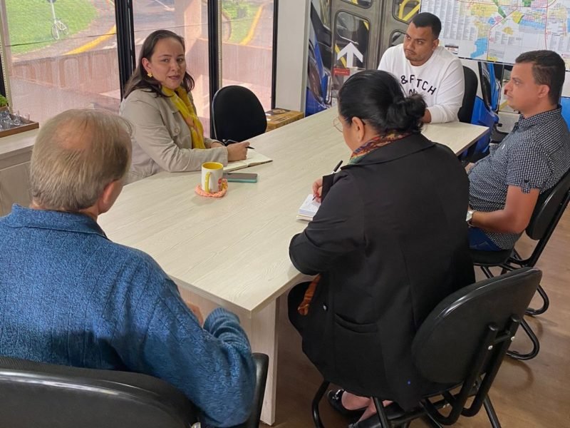 Prefeitura organiza serviços de táxis e aplicativos na Expoagro