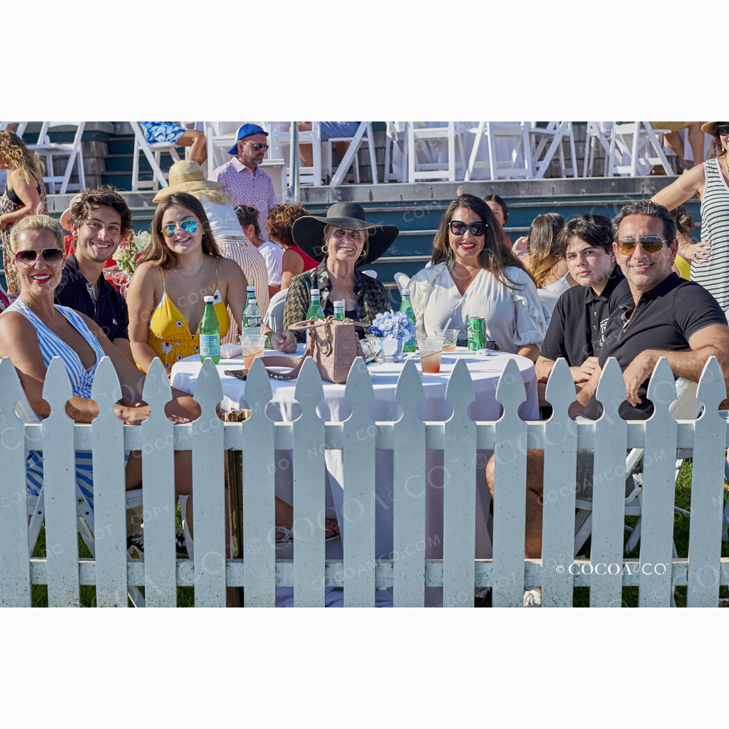 No. 2371 | Newport vs Palm Beach - Traditional Style