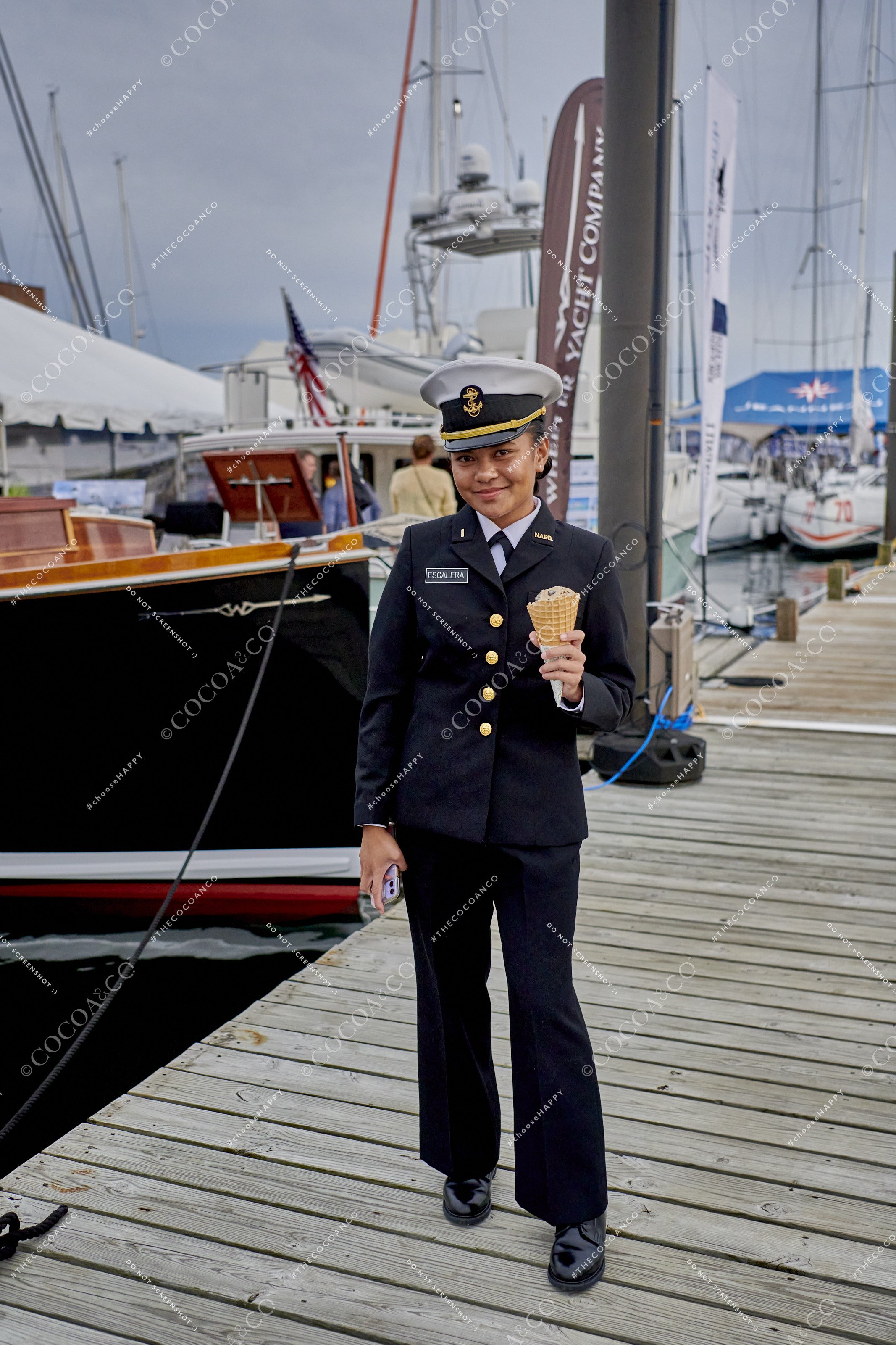 25_Blog_Guests_Event Photography_Newport Boat Show_Cocoa and Co._2023-09-15.jpg