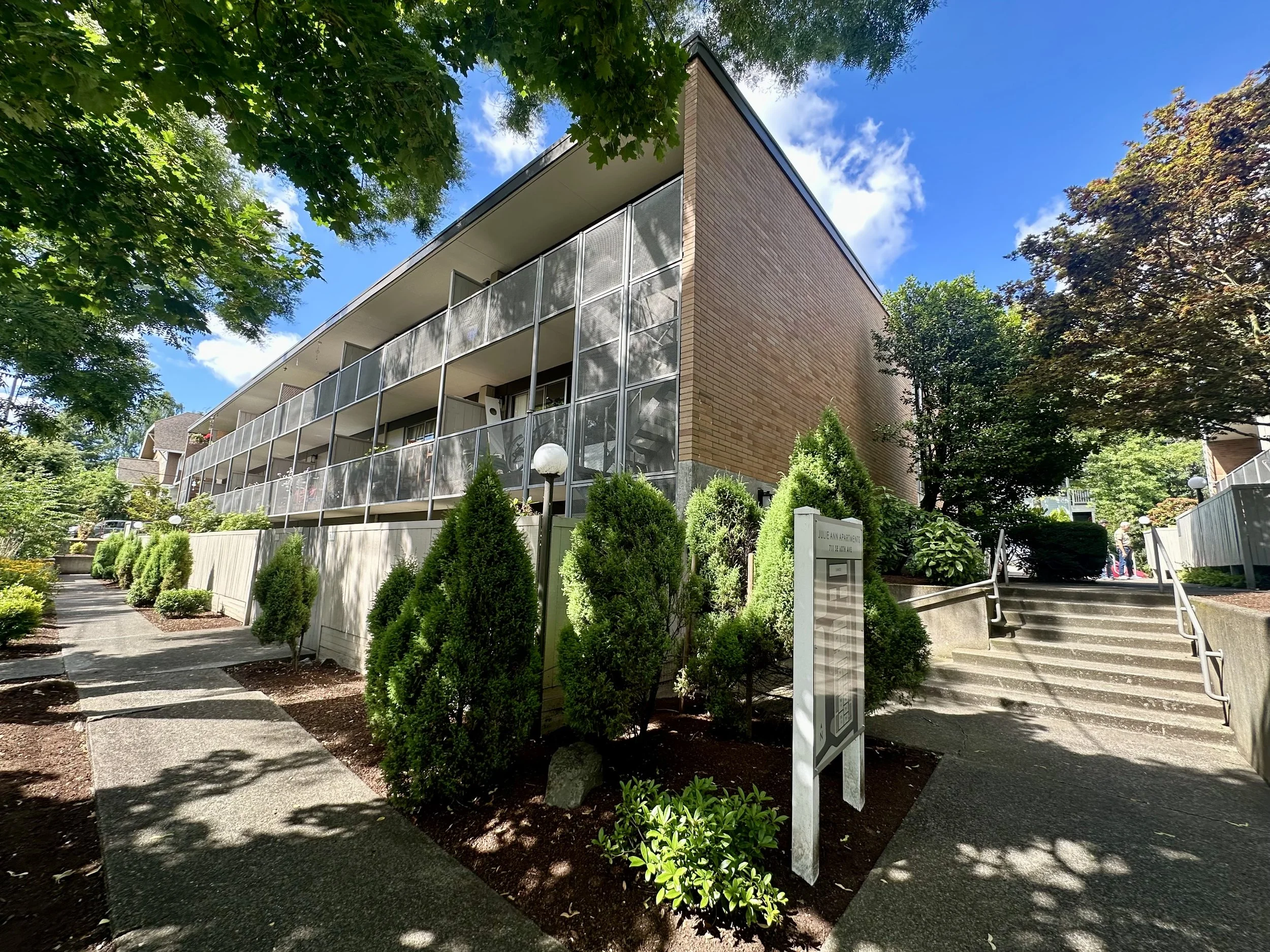 Julie Ann Apartments