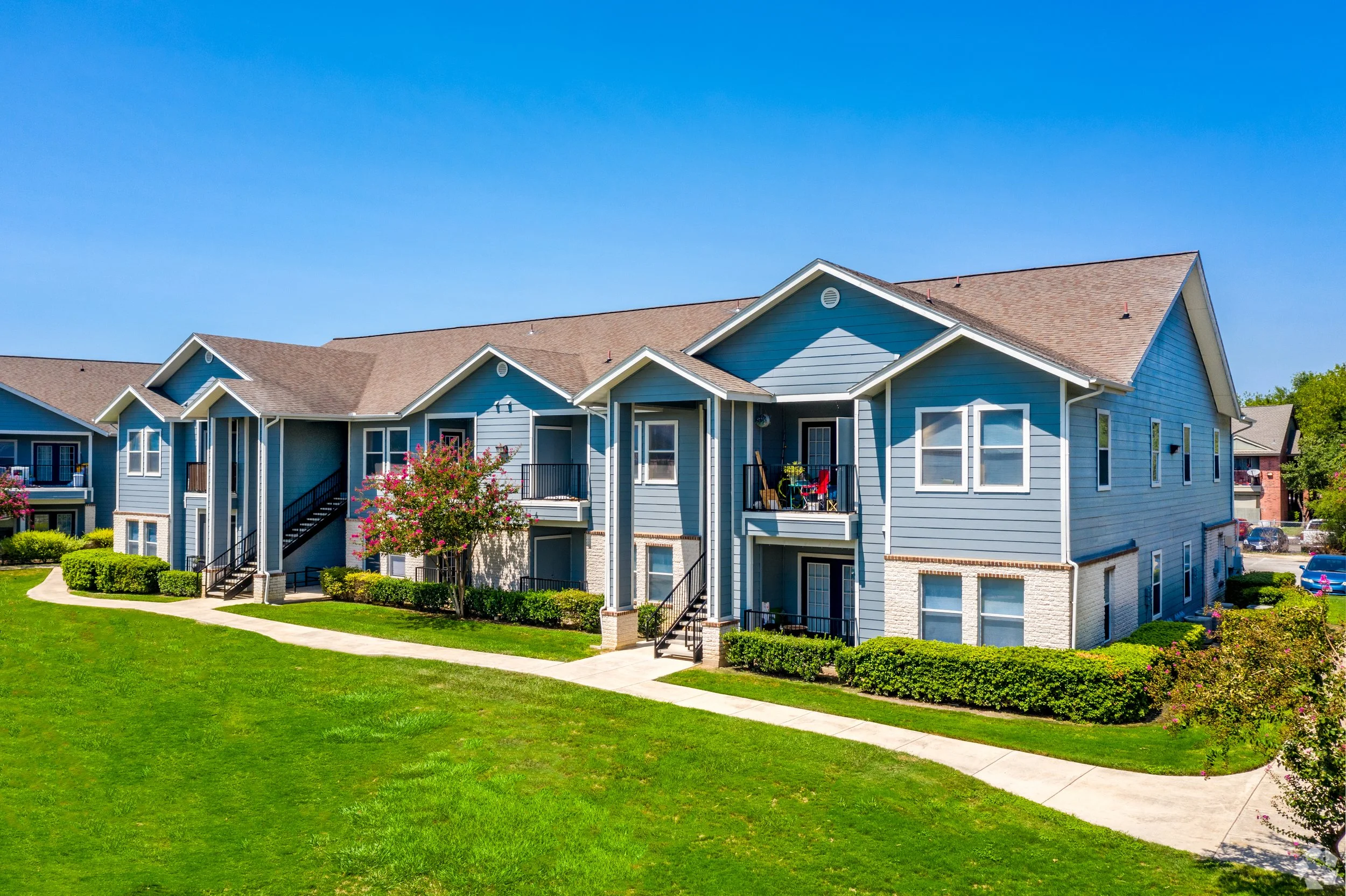 Westpond Apartments