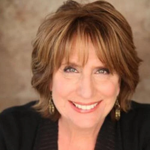Headshot of Carole Kirschner, a well known career coach