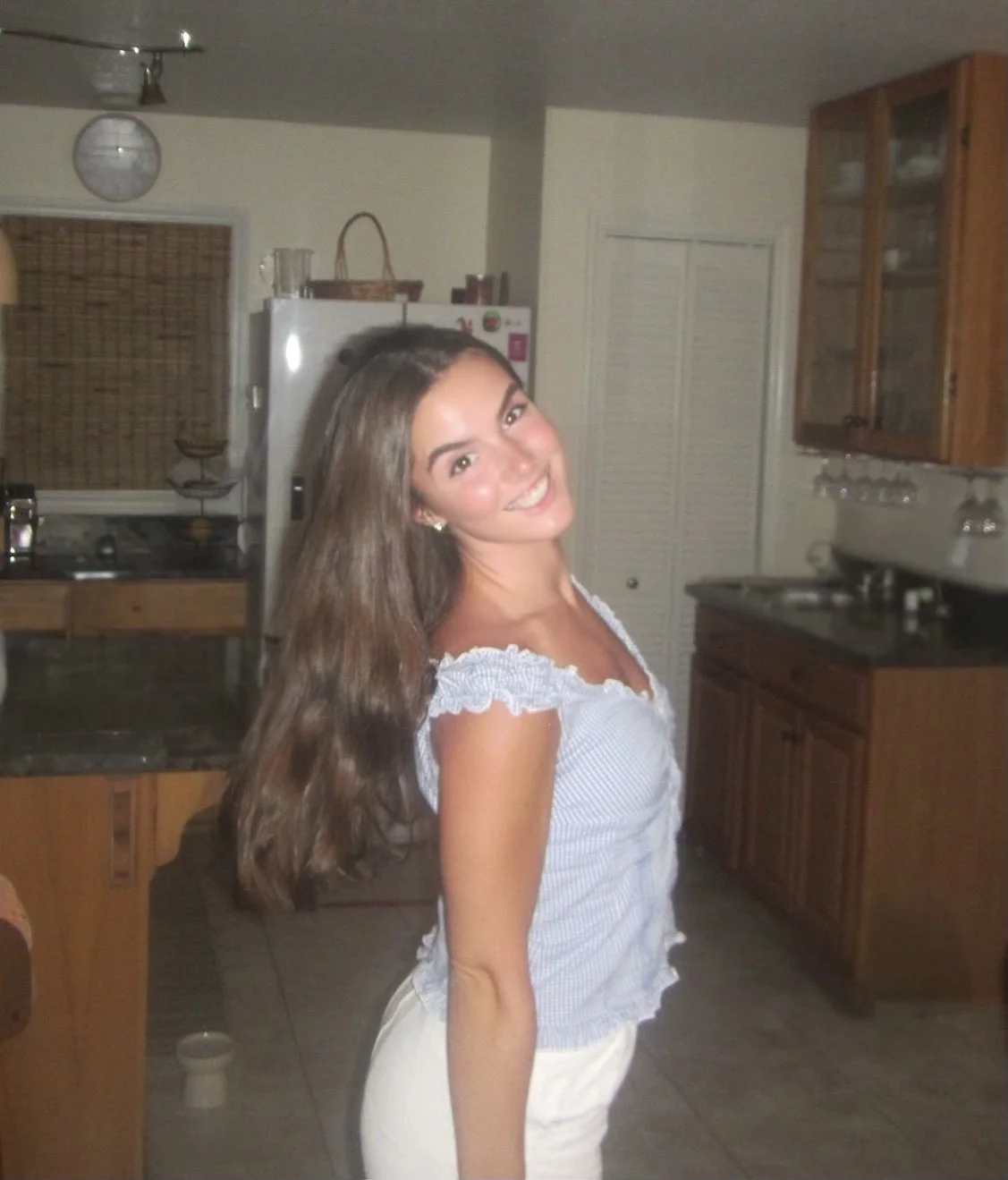 headshot - Sarah Becker copy 2.jpg