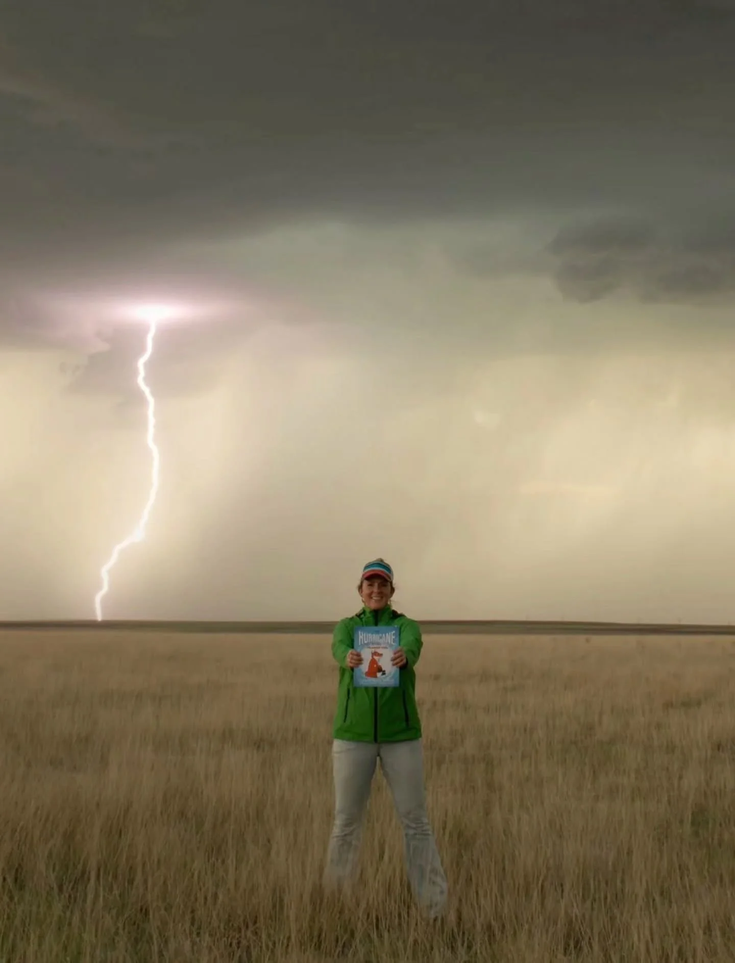 #TEDxAmoskeagMillyard speakers continue to create, teach, and inspire. Today, we celebrate Meteorologist Cyrena Arnold, one of our 2025 speakers, who has just dropped two BIG announcements:

📕 Her newest book, The Tornado Story, is officially out! P
