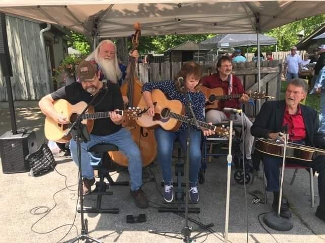 Picking and singing in Nashville!