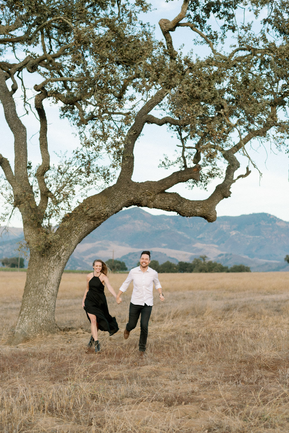 los-olivos-engagement-session-winery-20.jpg
