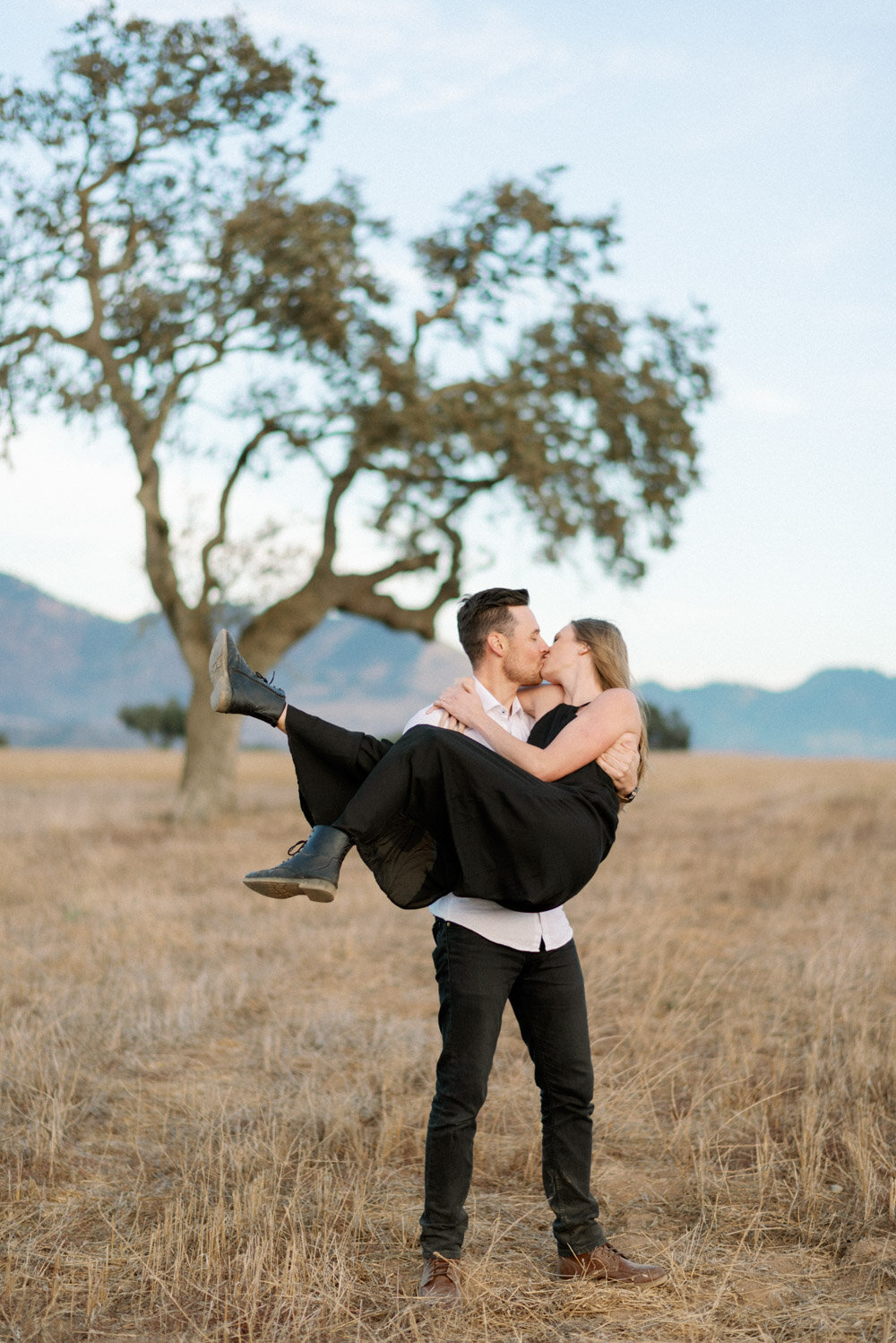 los-olivos-engagement-session-winery-36.jpg