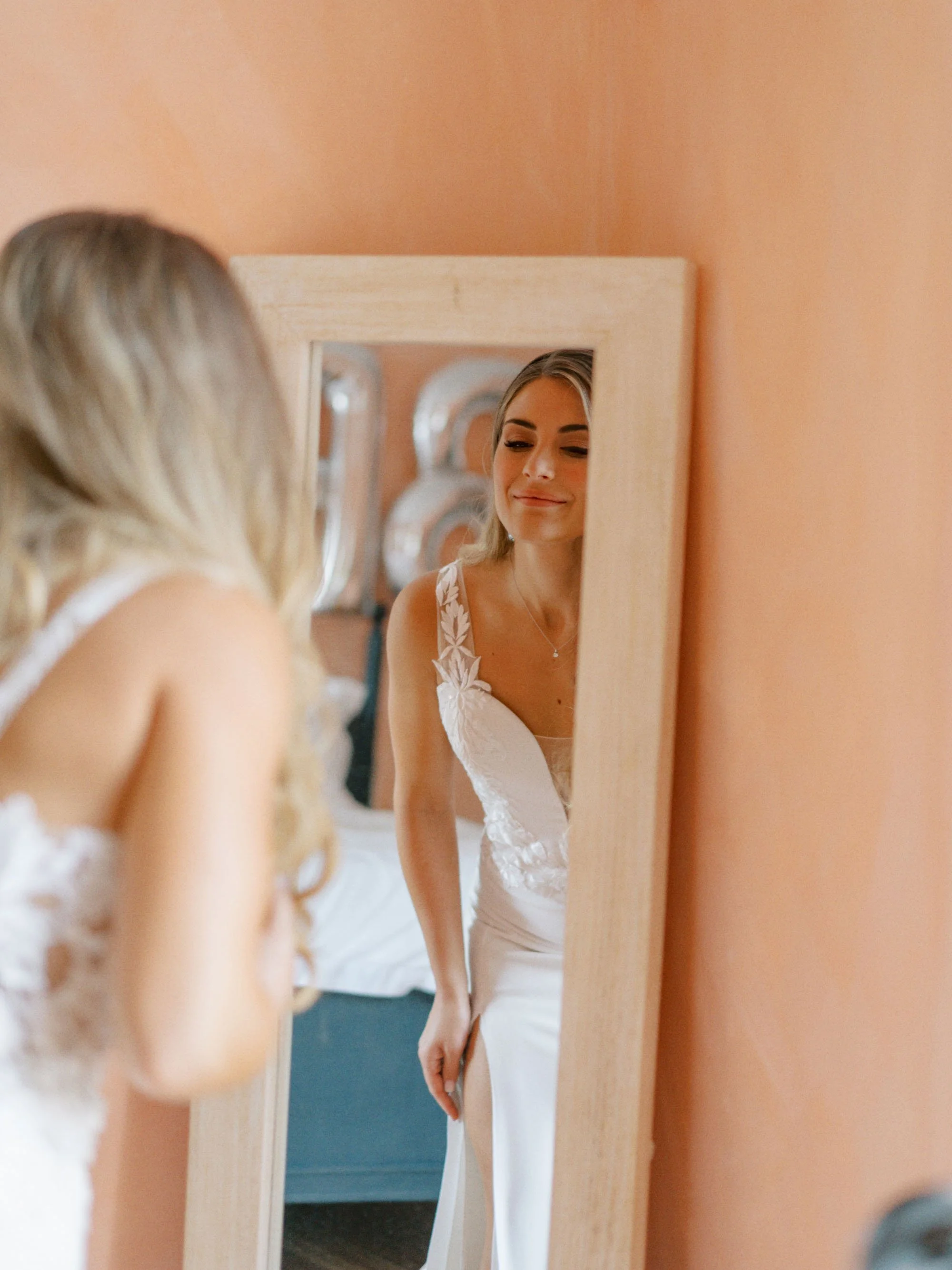 boone-hall-charleston-summer-wedding-photos_022326_00018.jpg