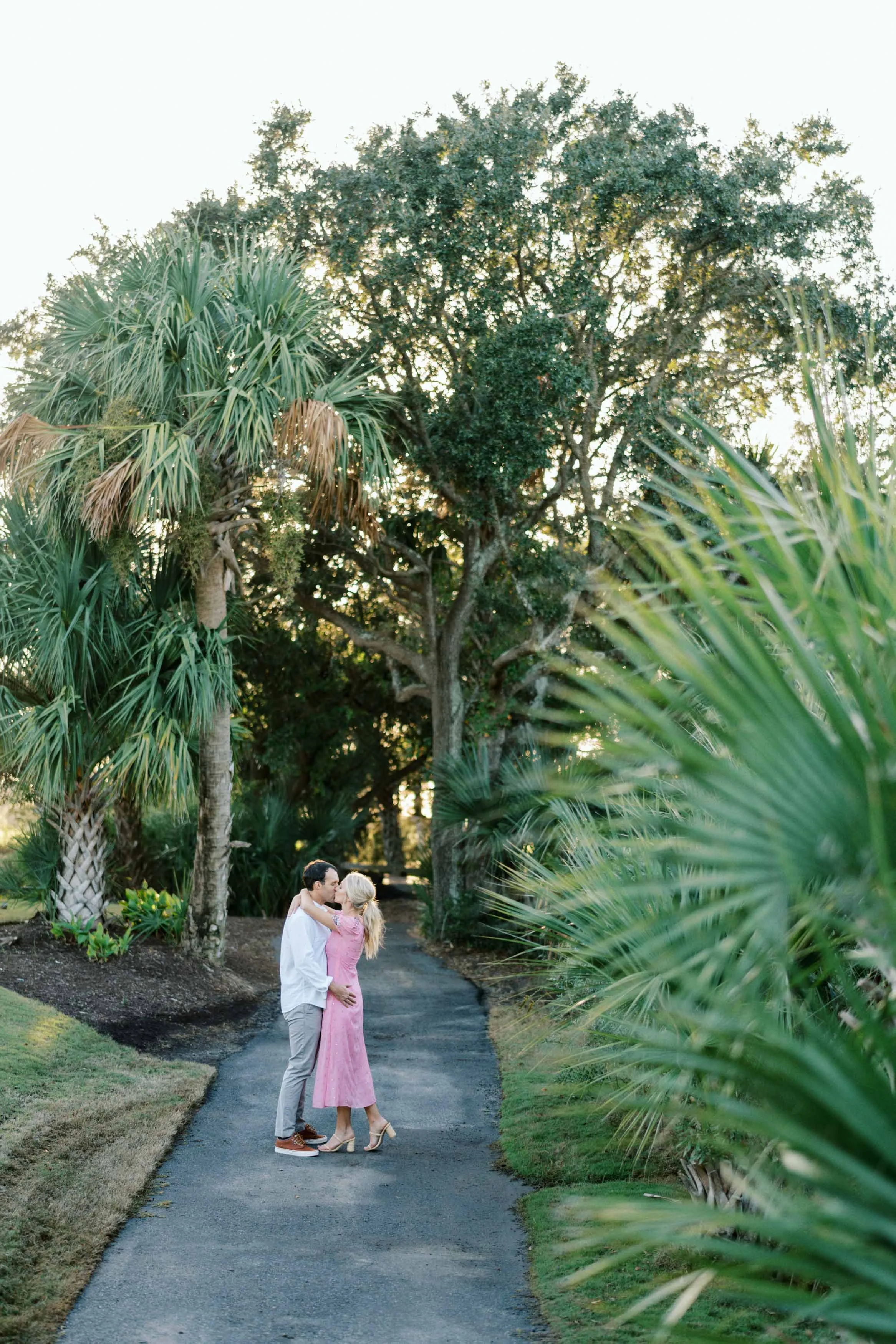 charleston-isle-of-palms-beach-engagement-photography-044.jpg