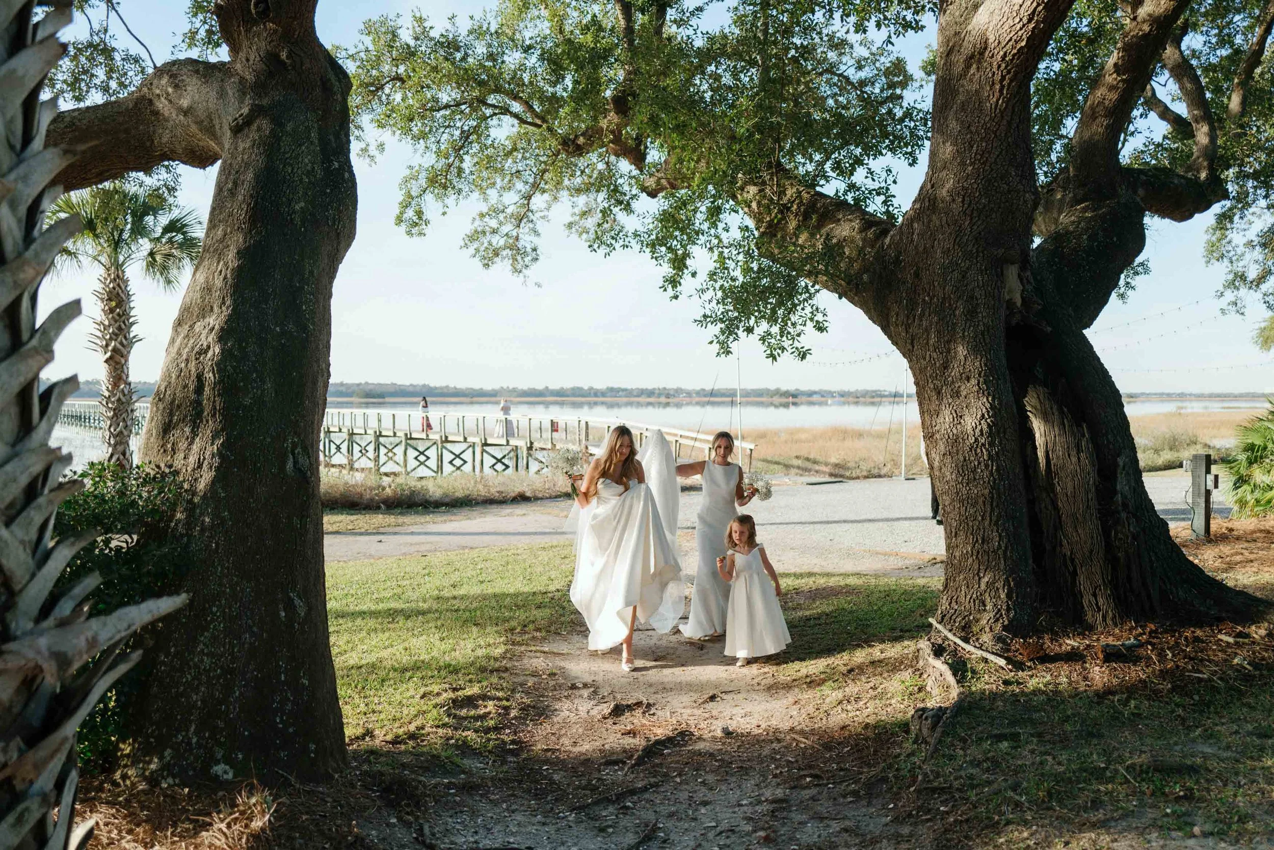 lowndes-grove-riverhouse-wedding-meg-043.jpg
