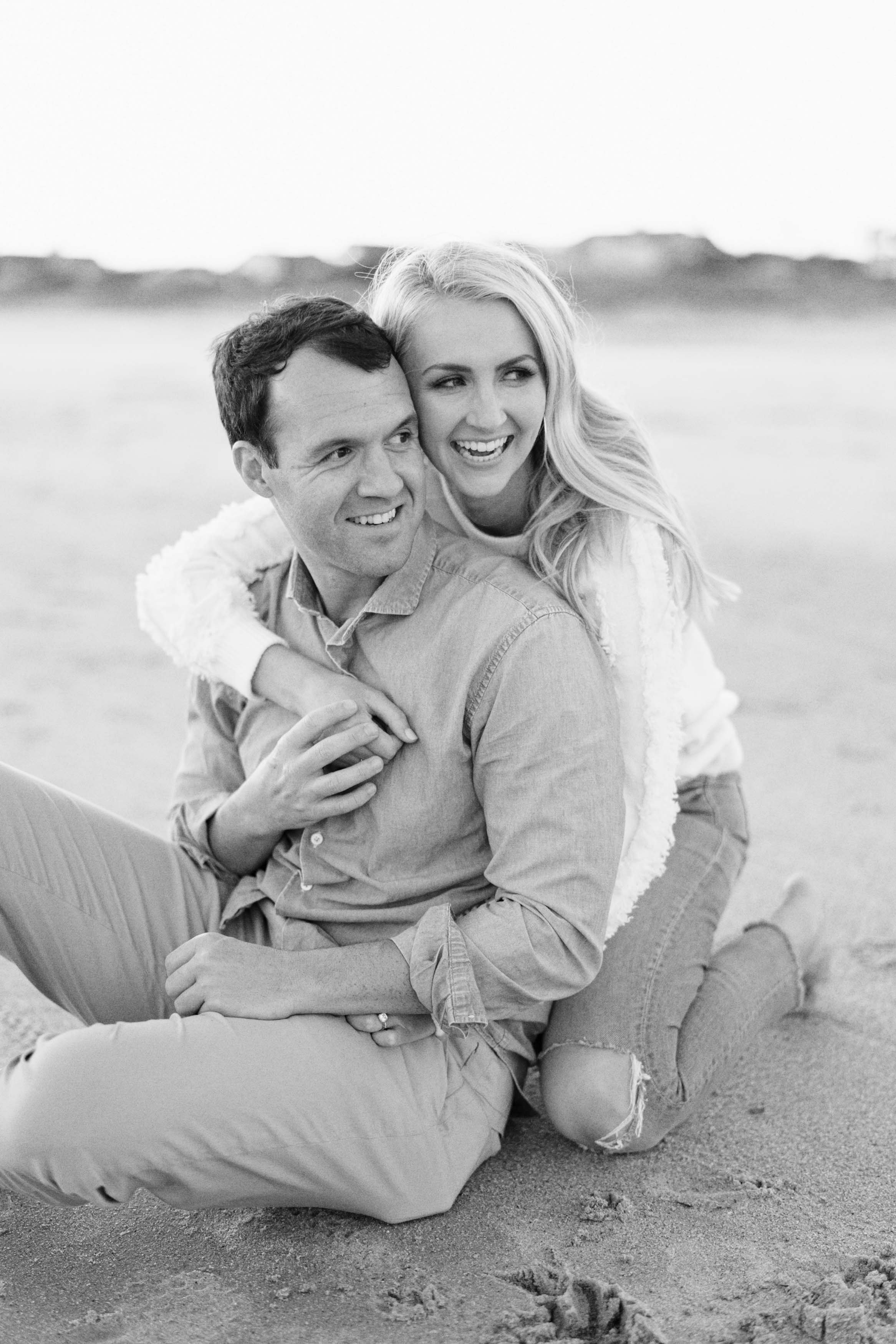 charleston-isle-of-palms-beach-engagement-photography-011.jpg