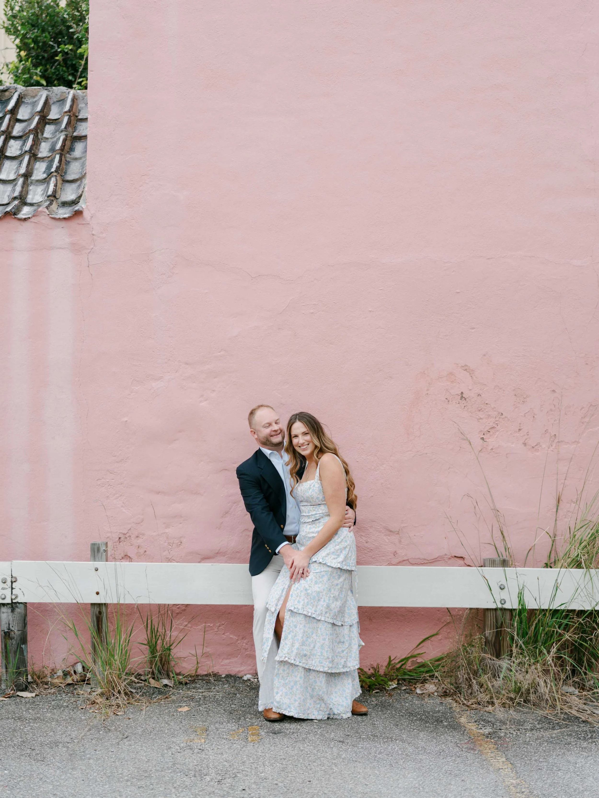downtown-charleston-engagement-session-meg-andrew-015.jpg