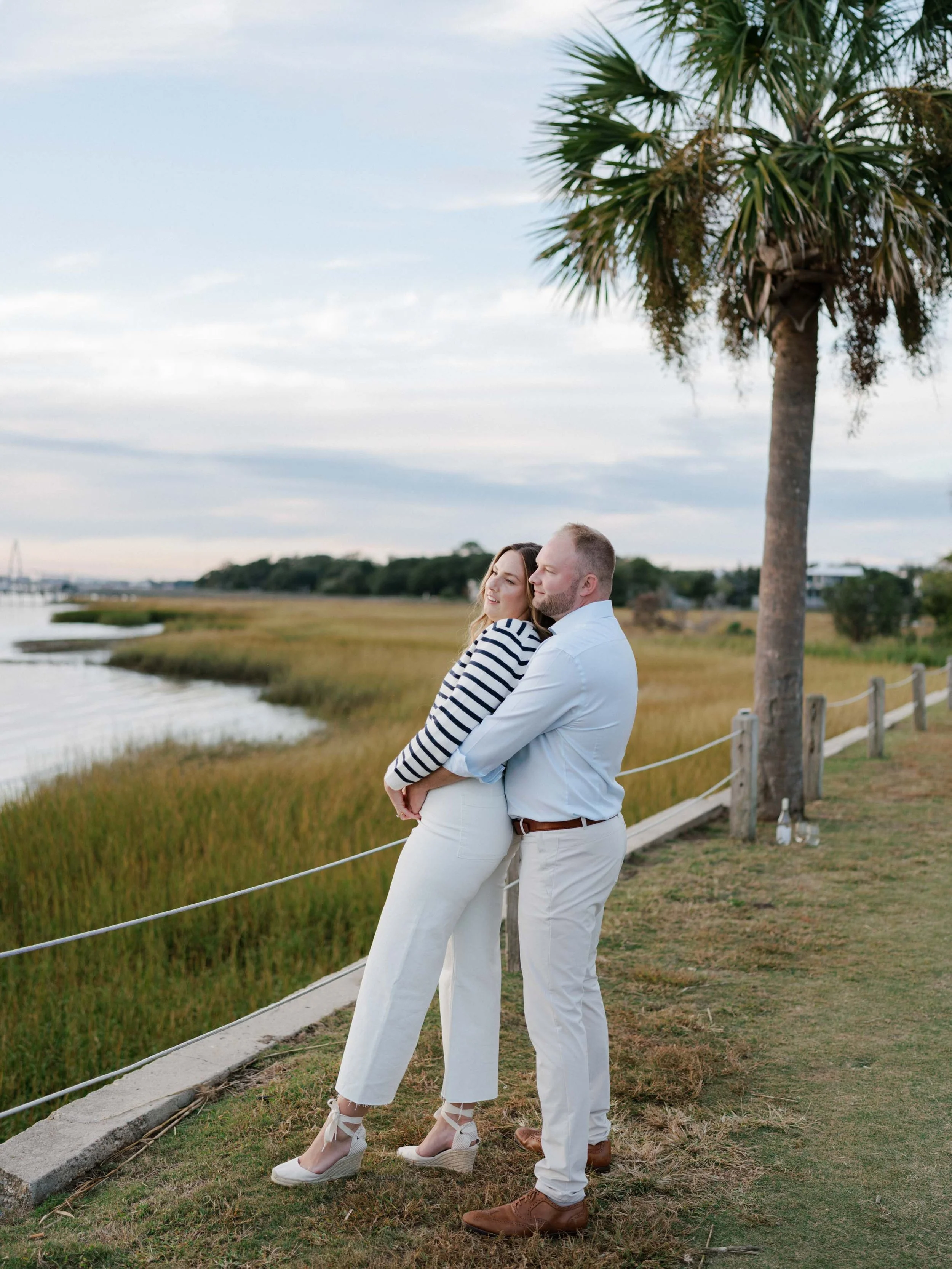 downtown-charleston-engagement-session-meg-andrew-042.jpg