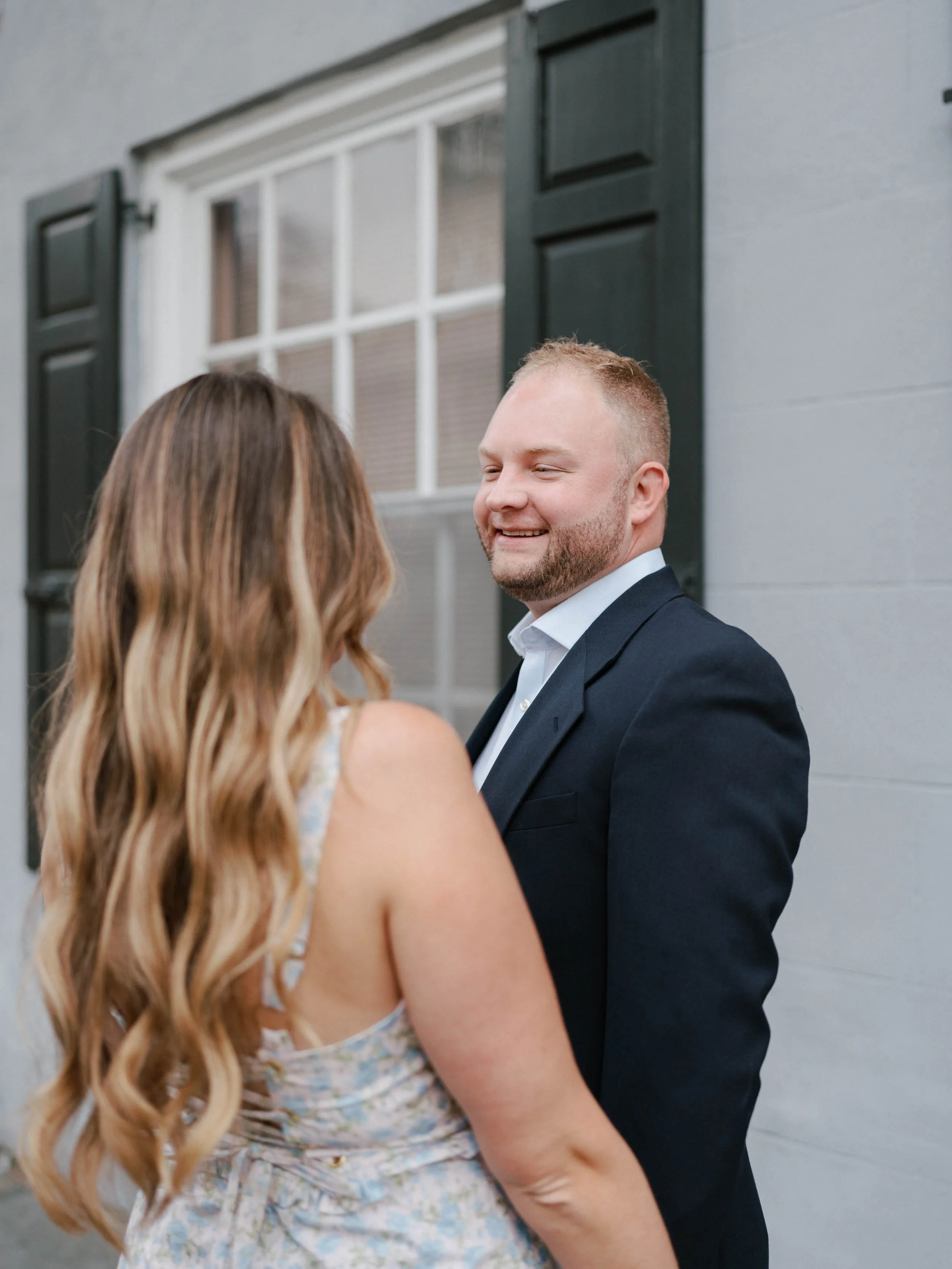 downtown-charleston-engagement-session-meg-andrew-022.jpg