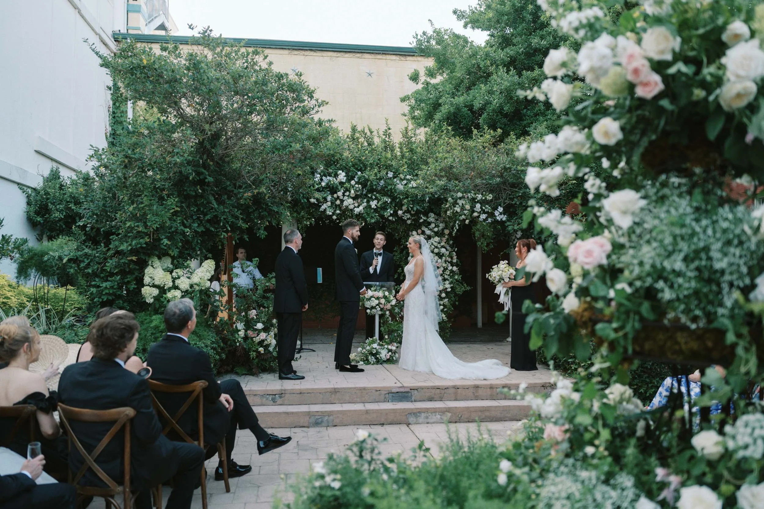 pensacola-little-theatre-wedding-photography-041.jpg