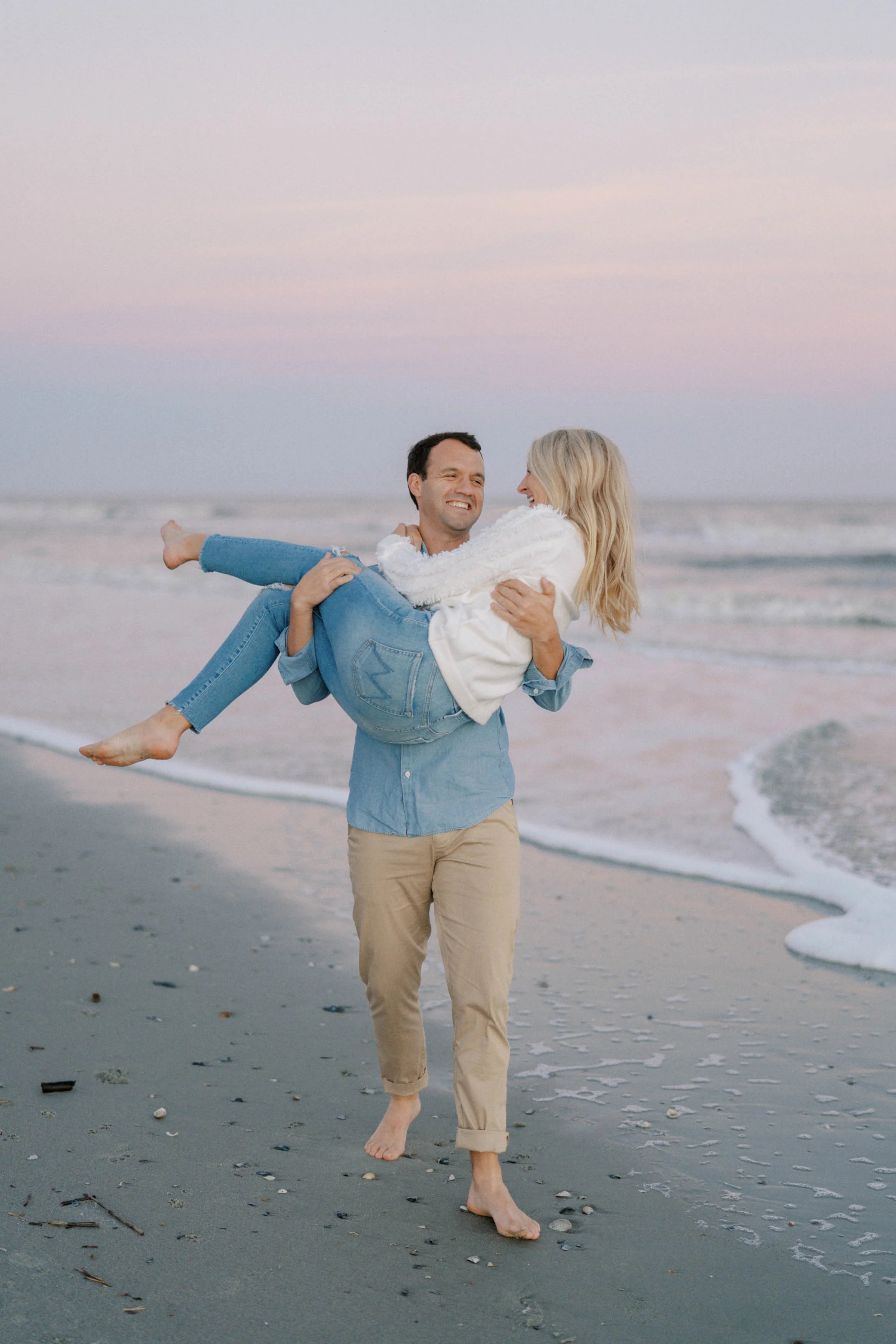 charleston-isle-of-palms-beach-engagement-photography-015.jpg