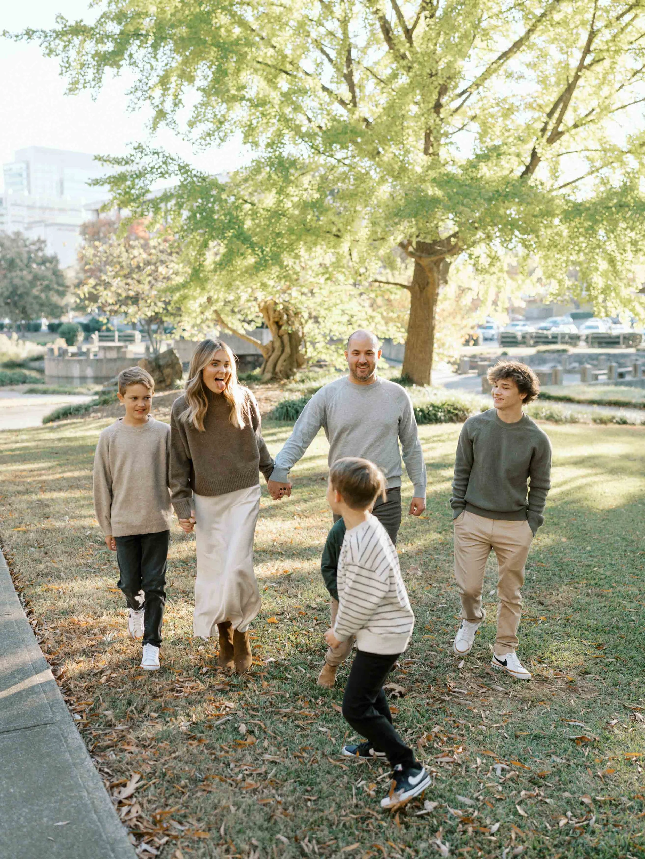 uptown-charlotte-family-photography-bennett-011.jpg