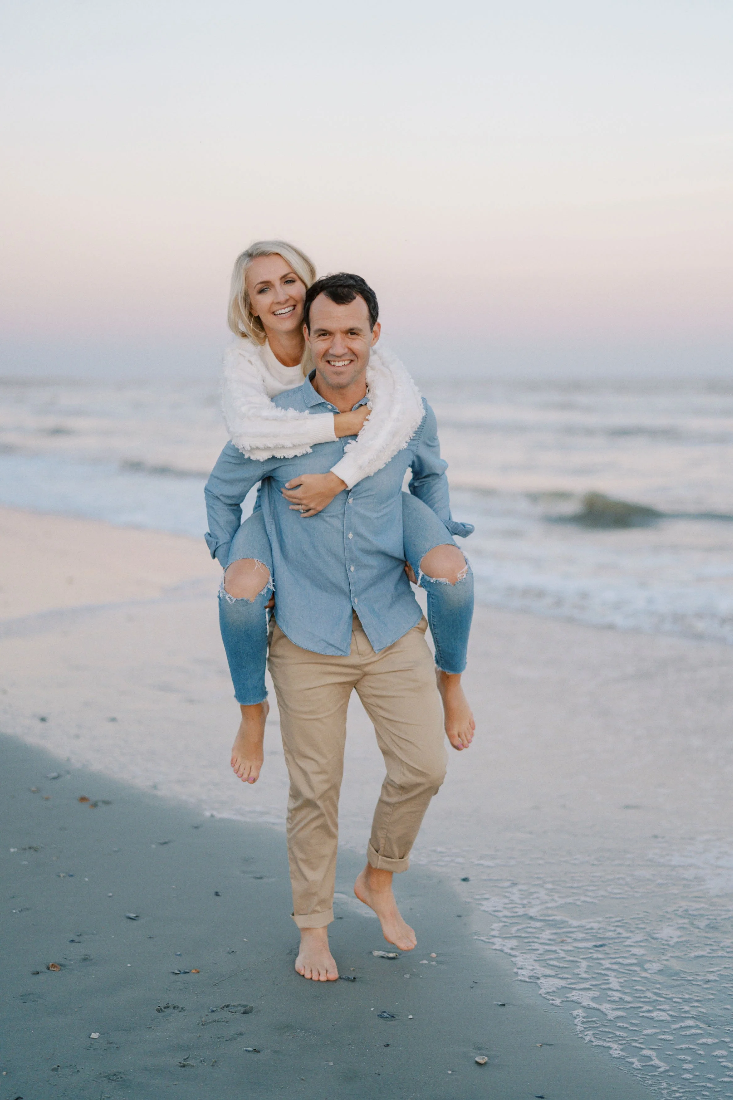 charleston-isle-of-palms-beach-engagement-photography-001.jpg