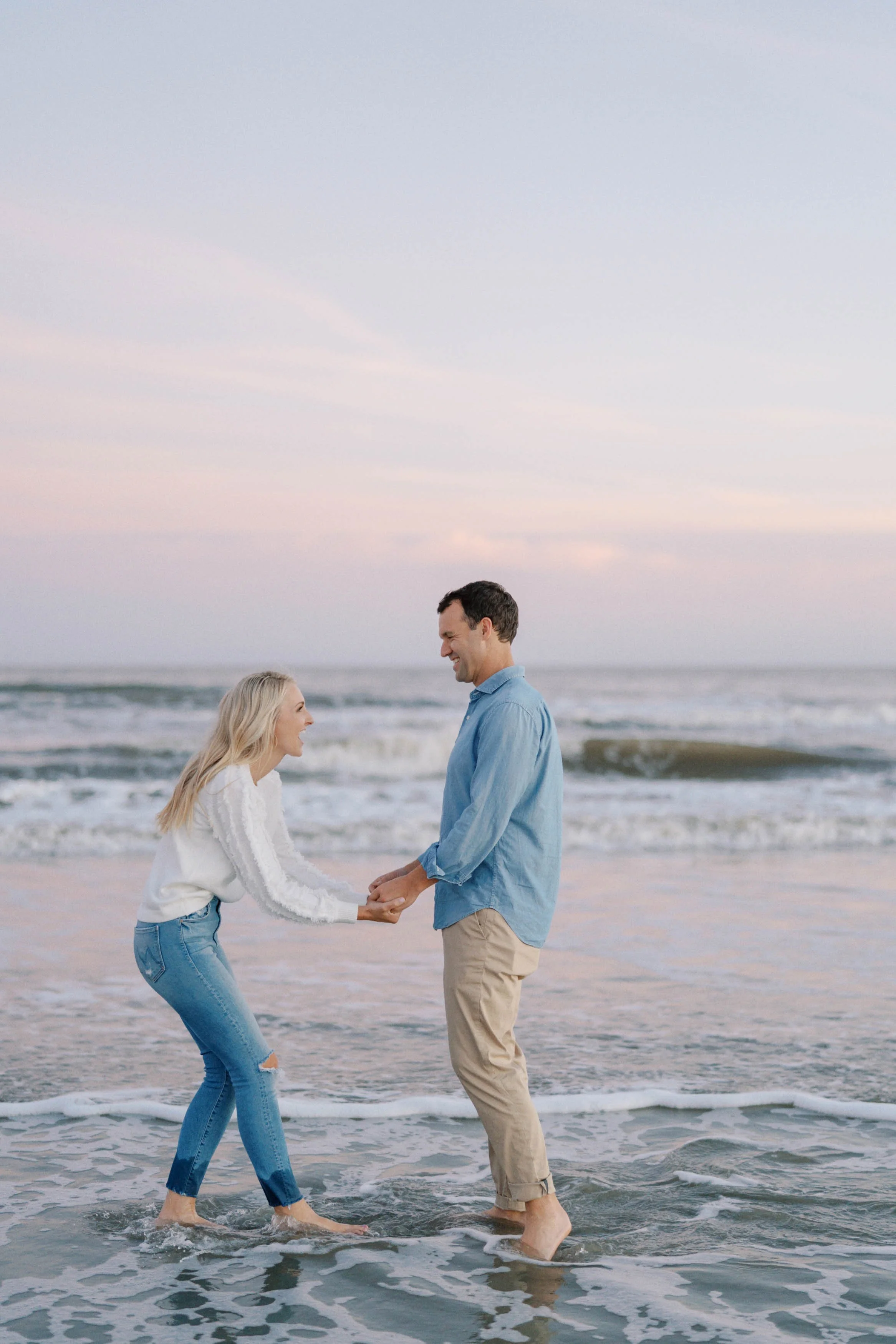 charleston-isle-of-palms-beach-engagement-photography-019.jpg