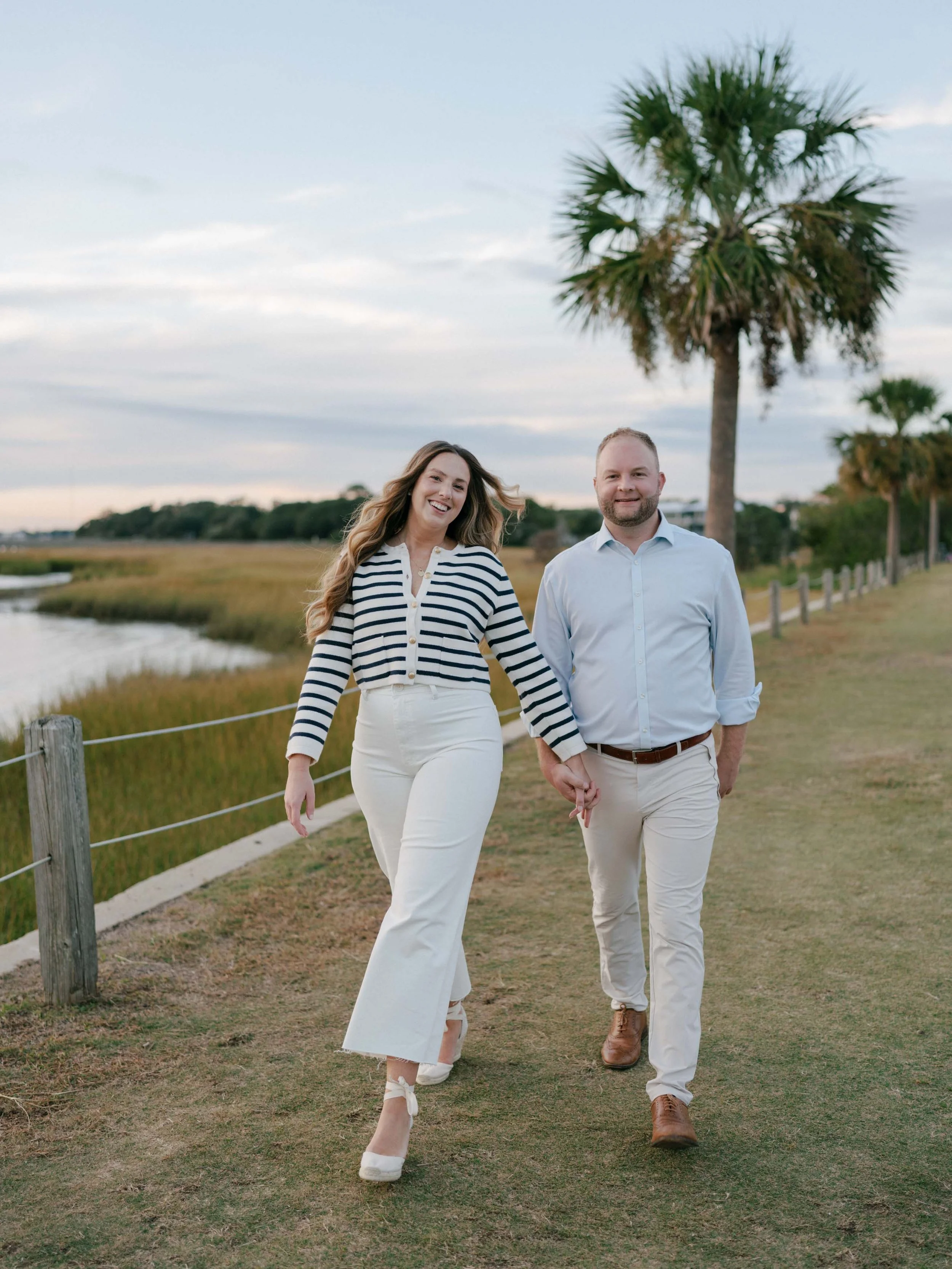 downtown-charleston-engagement-session-meg-andrew-051.jpg