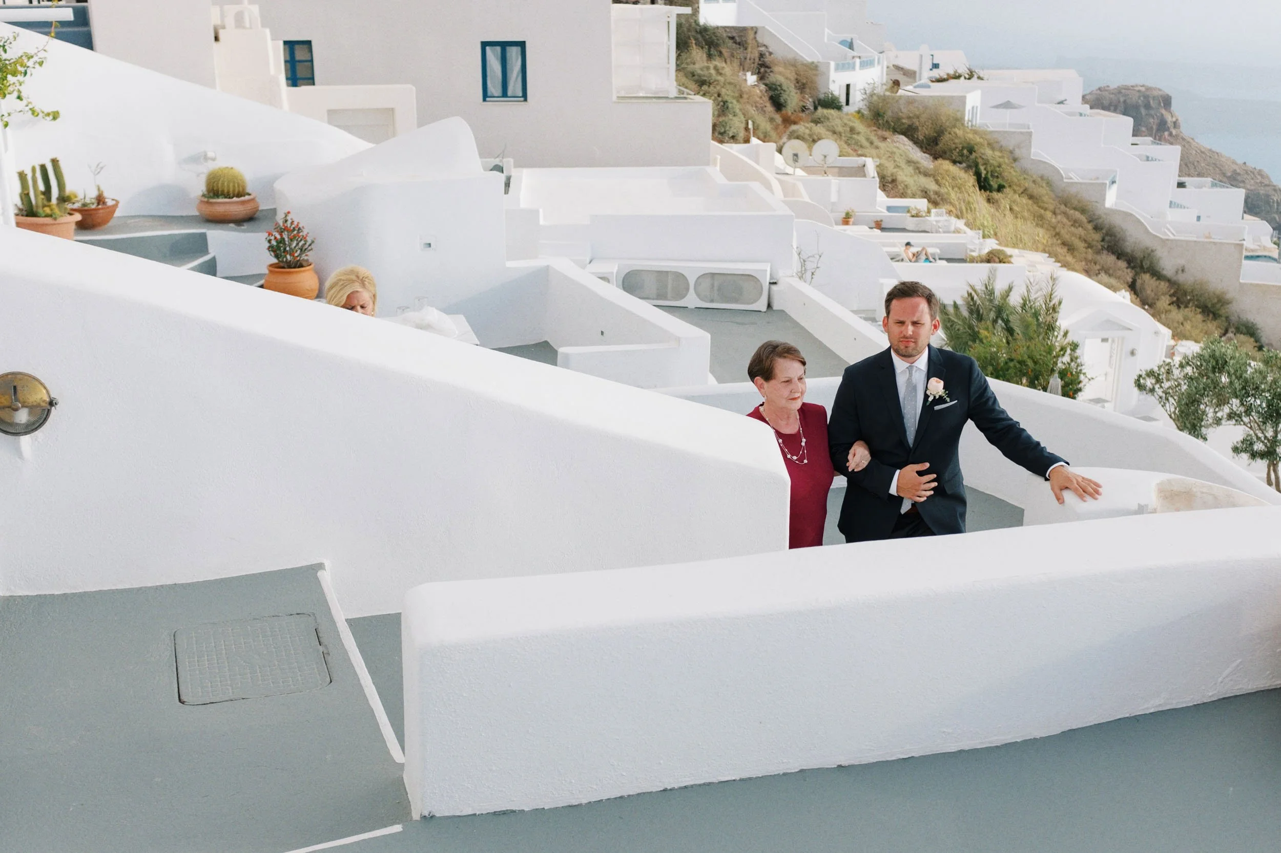 santorini-wedding-photographer-_022026_00030.jpg