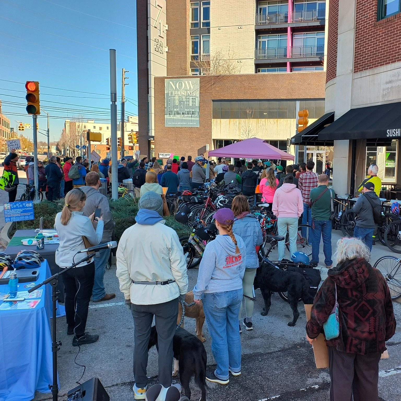 Central Indiana Cycling was part of a Safe Streets Protest on Saturday, Nov 23 on the Cultural Trail at the intersection of College Ave and Mass Ave. Many turned out to demand safer streets - citywide! 

@tomorrowbookstore @healthbydesignin  @bikepar