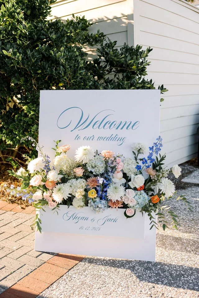 Photo Eleven Welcome Sign 1.6.JPG