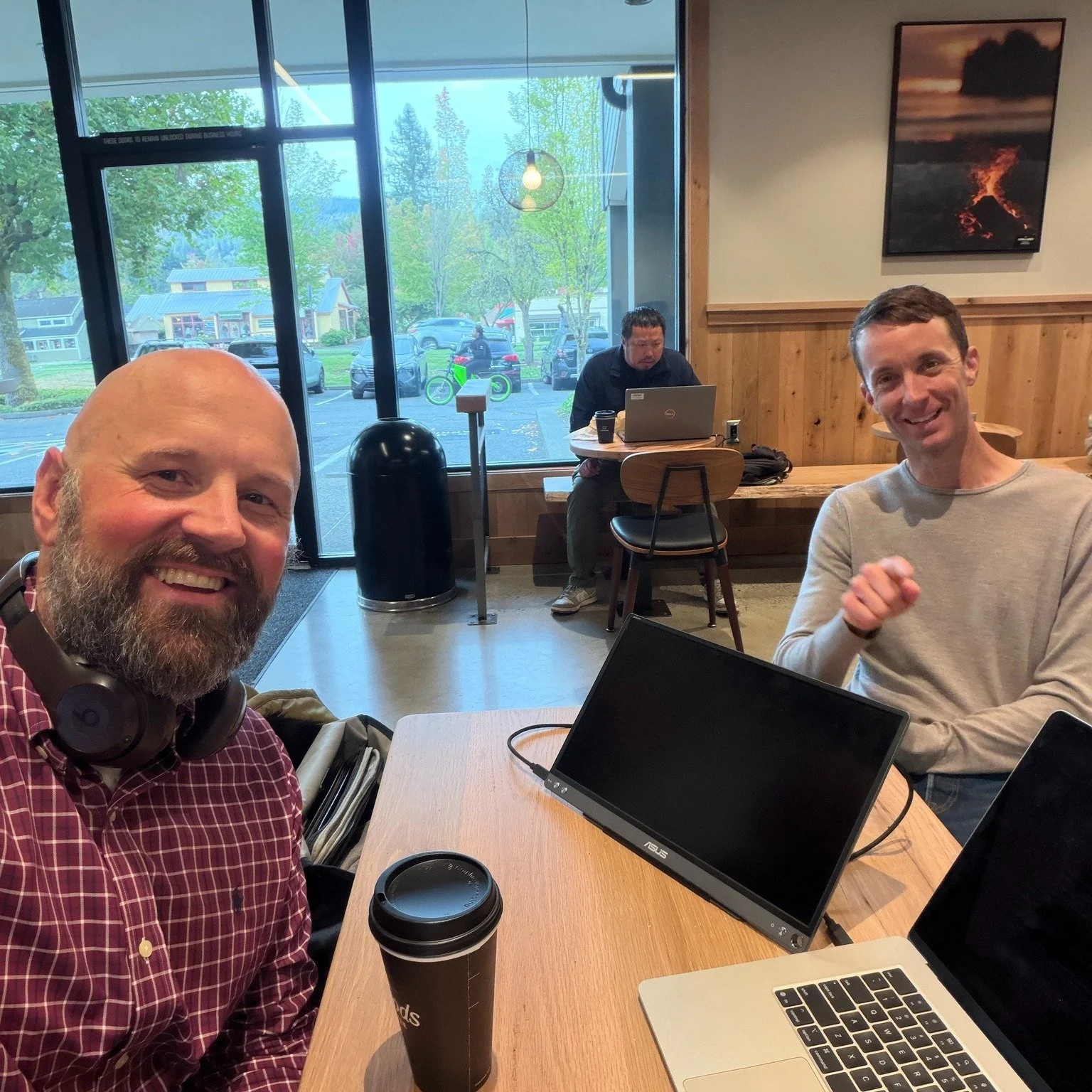 Sometimes fellowship isn&rsquo;t planned! ☕ Phil and Chris happened to run into each other at a coffee shop and got some unexpected time together. This photo was a shout out to brother Carl, who loves seeing this happen. Grateful for these little div