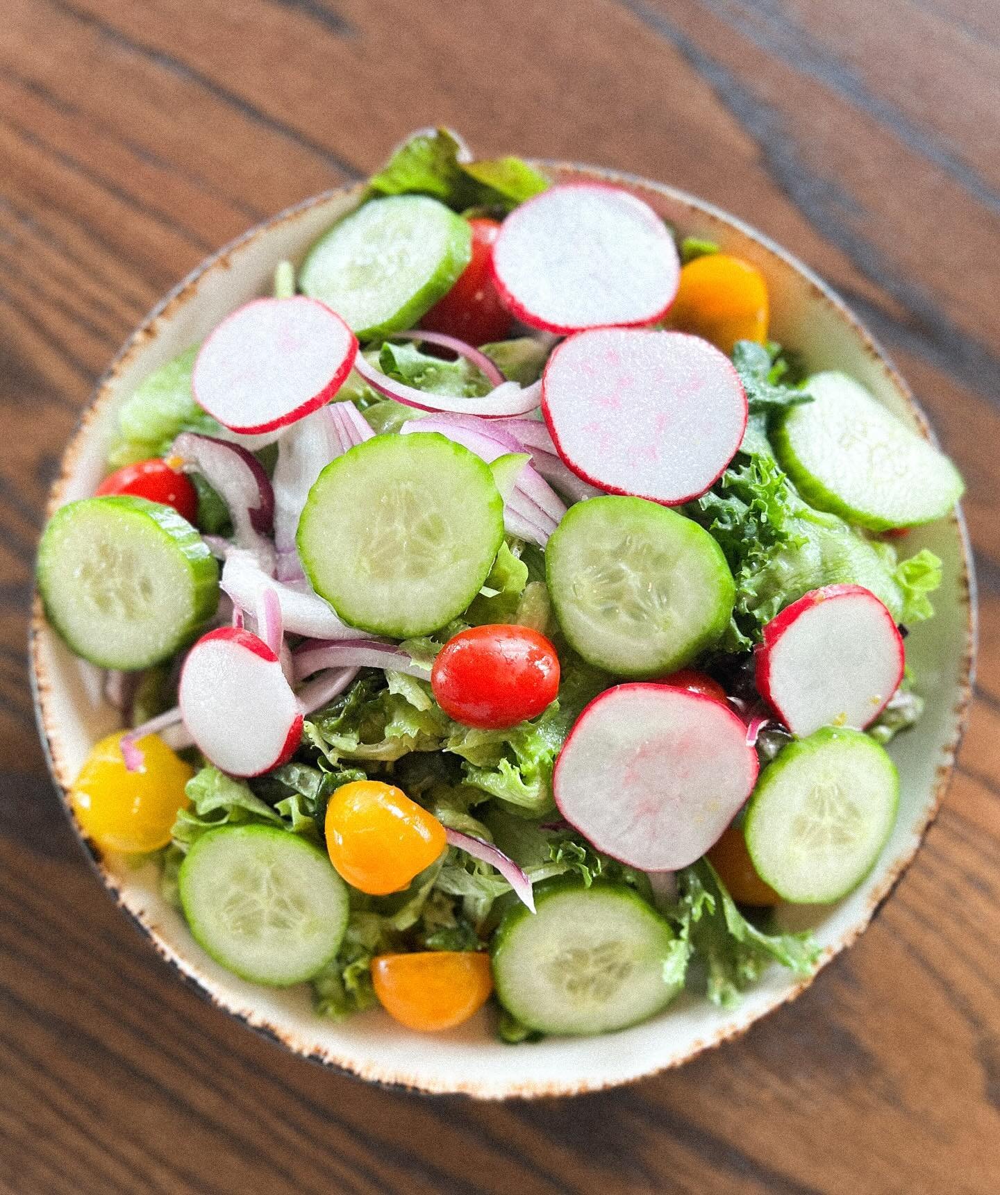 Simple, but so nutritious. Our house salad featuring @greener_roots hydroponic greens 🥗 

Choose your dressing:
Italian (house vinaigrette)
Walnut Caesar
Ranch
Lemon Tahini
Wild Nashville (currently lemon garlic vin) 

We open at 11! Available for d