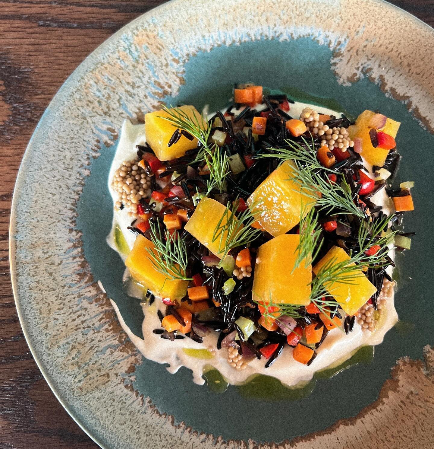 SNEAK PEEK 👀 🌱 of our summer menu launching in May 🥳 We plan on bringing in more veggie forward dishes as well as having a separate lunch and dinner menu ✨ 

📷 featured here is a wild rice dish with golden beets and dijon cream 

Who&rsquo;s read