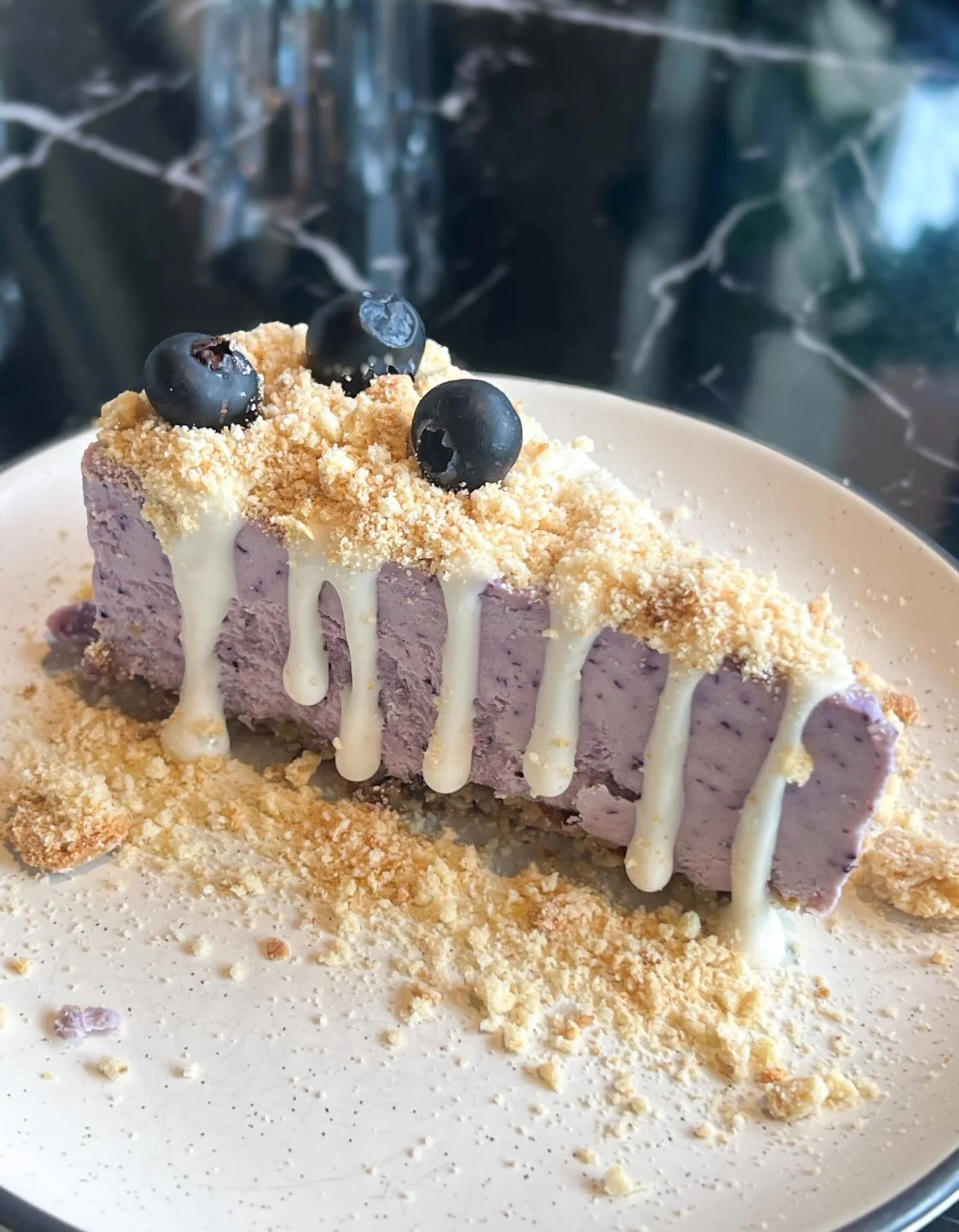 Now serving: BLUEBERRY LEMON CHZCAKE (gf) 🫐🍋