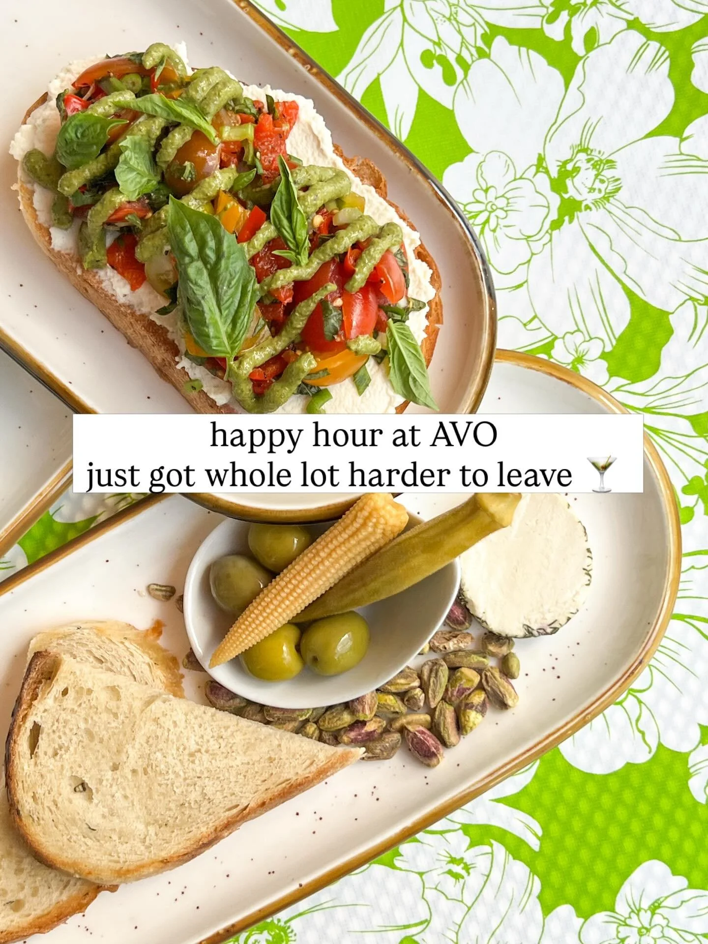 New happy hour dishes just dropped 🍸✨

Join us Tuesday&ndash;Friday from 3&ndash;6pm for fresh eats + sips 🍹 

See you soon 💫