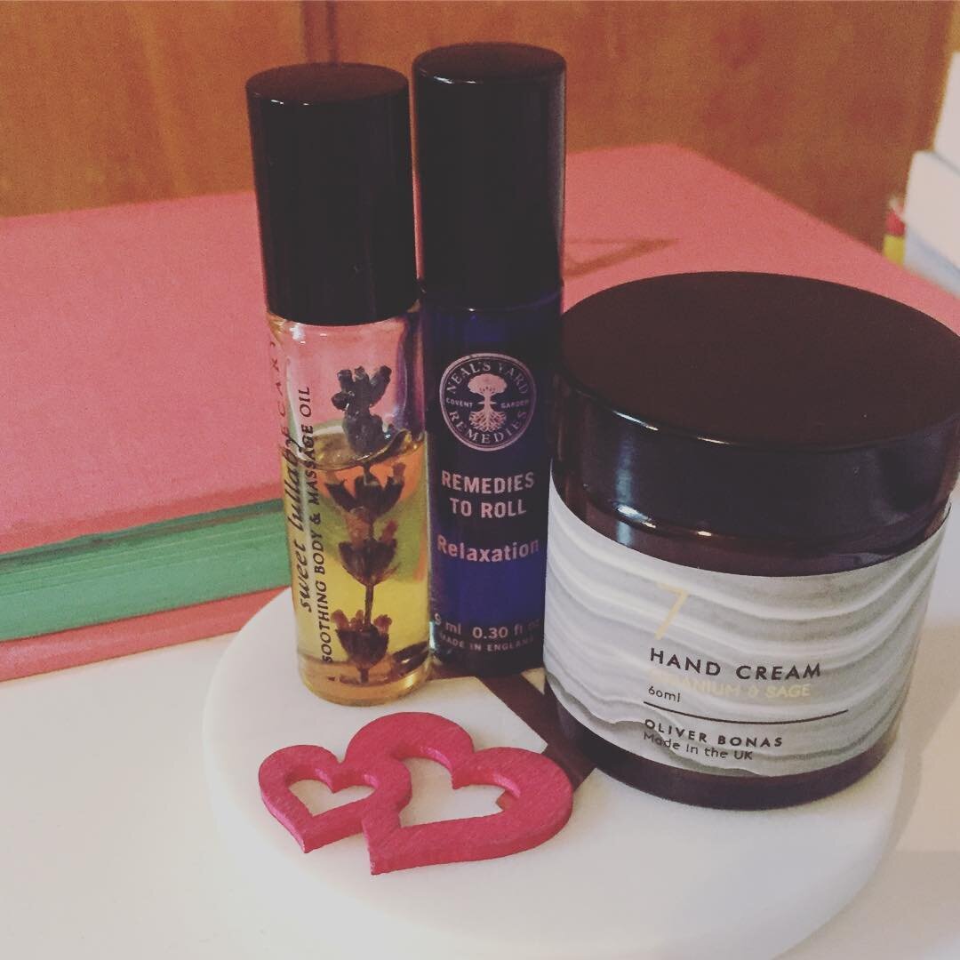 My goodnight ritual. Delicious hand cream ✅ Essential oils mainly containing calming lavender, mainly @nealsyardremediesme ✅ journal to jot down any thoughts running through my mind ✅ this is what I&rsquo;ve found helps me drift off soundly until I a