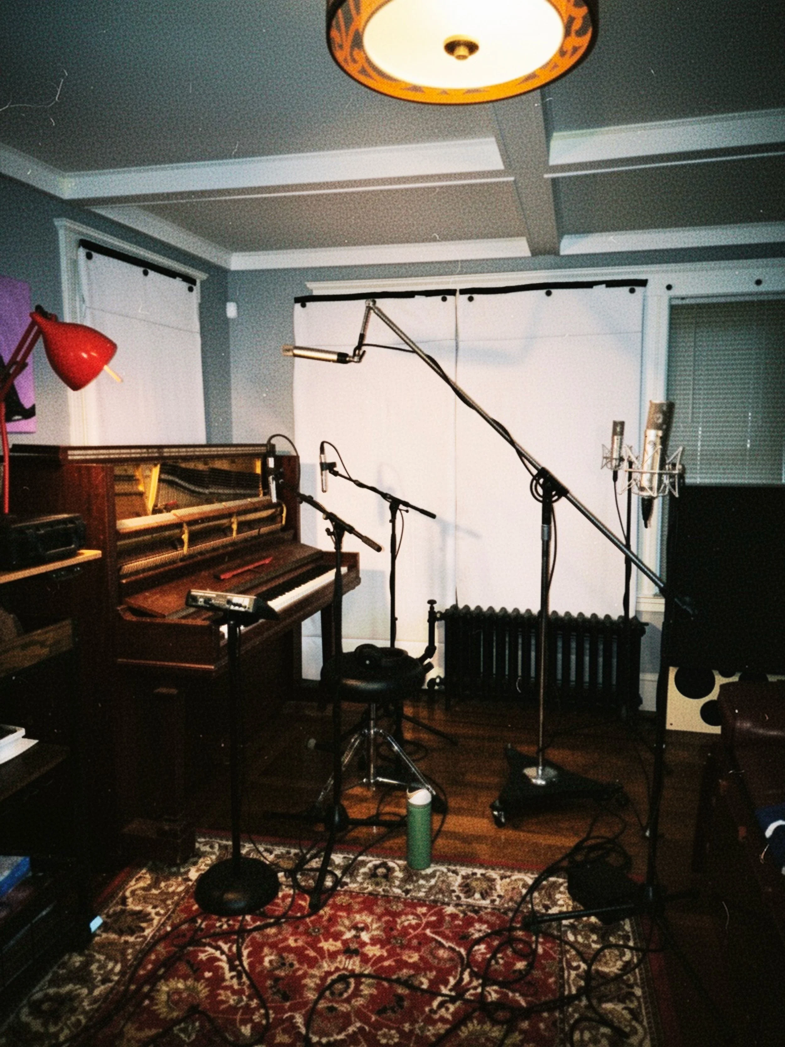 vintage Steinway fun and a whole lot of grind with @lune_aquiline and @ren_mclean_ today in studio A! 

#independentmusic #boston #recording #steinway #beatles