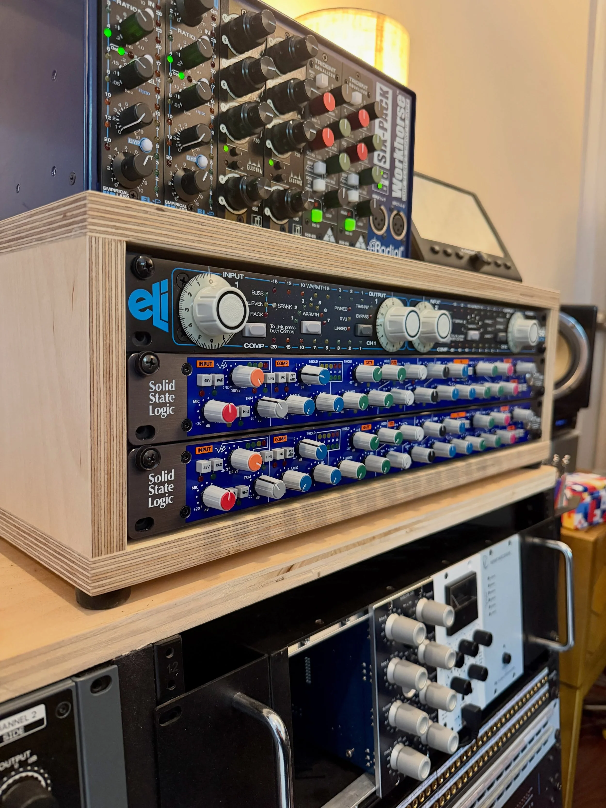 Happy Thursday everyone 🤘
New @empiricallabs equipment touches down in studio A just in time for another couple busy week of sessions. Our Fall calendar is starting to fill in so if you'd like to lock in some dates while availability is still somewh