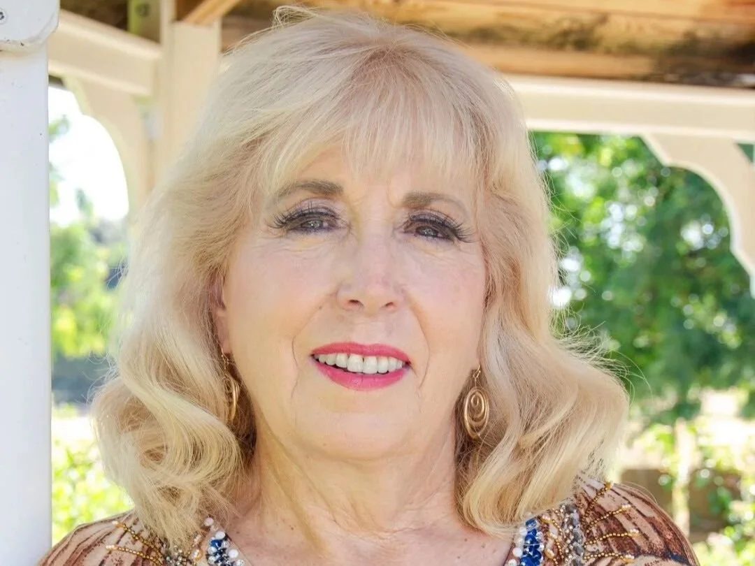 Episode 32: Healthy Boundaries for Women: Why “No” Is a Complete Sentence with Janie Jurkovich