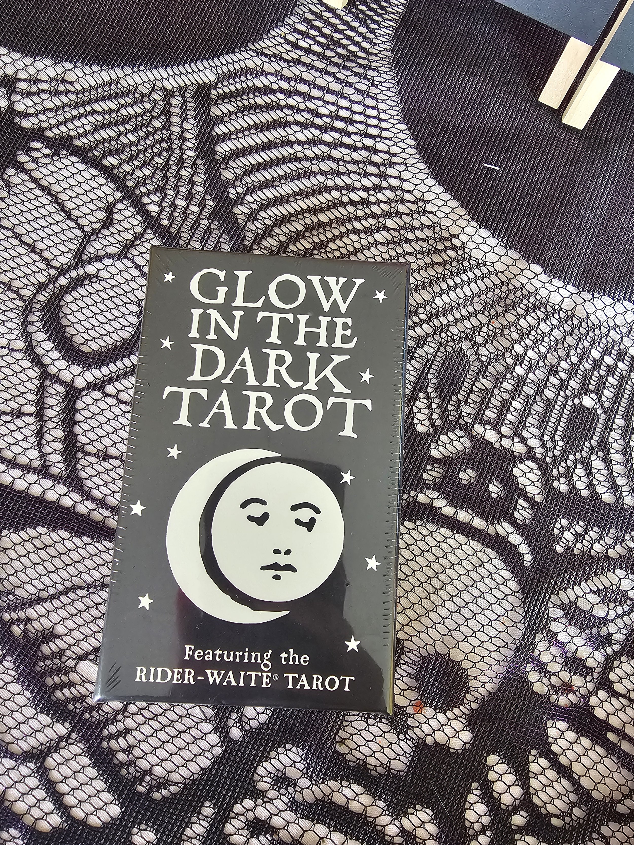 Glow In The Dark Tarot