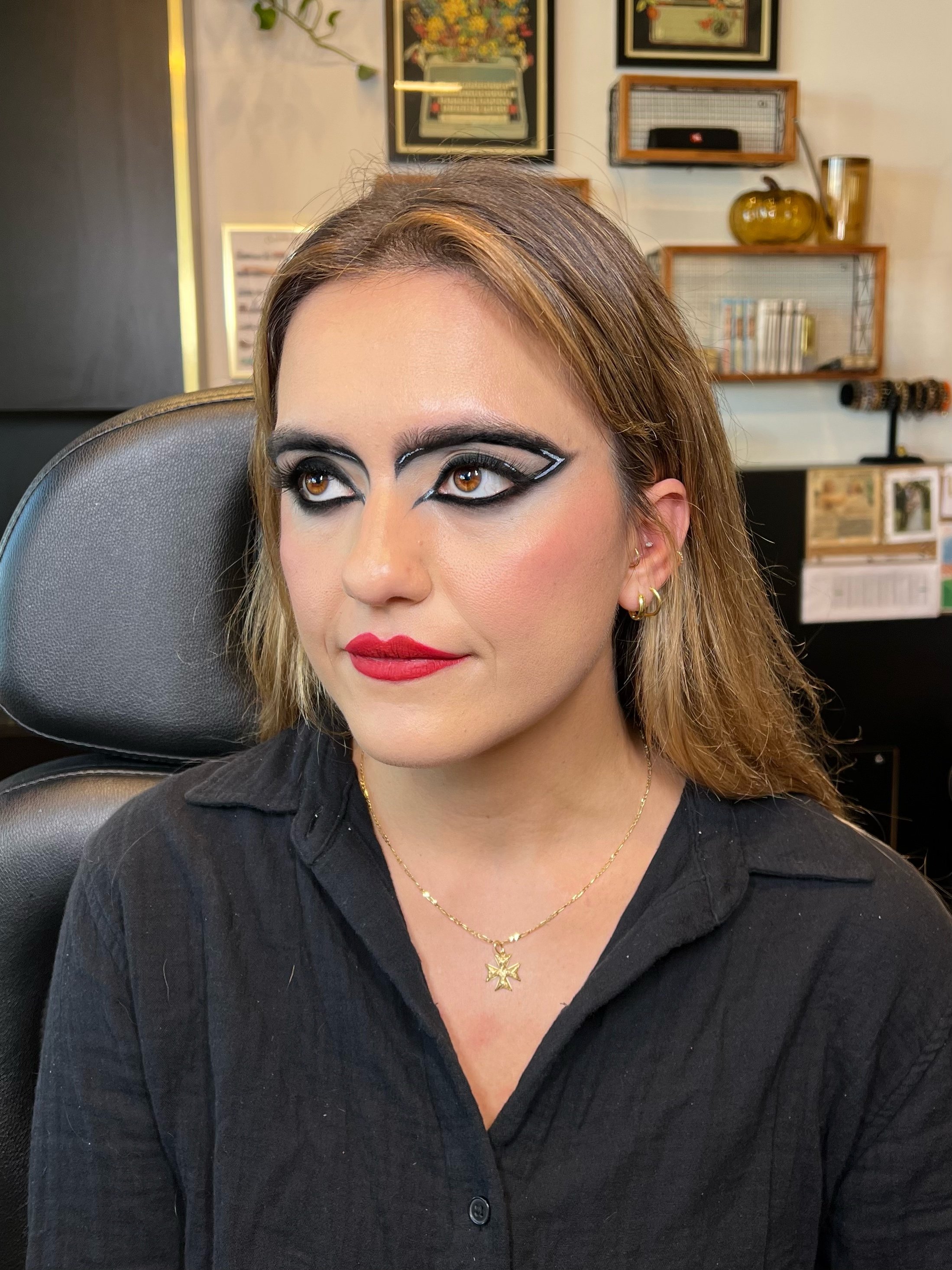 Facetune_31-10-2024-16-42-33.jpeg