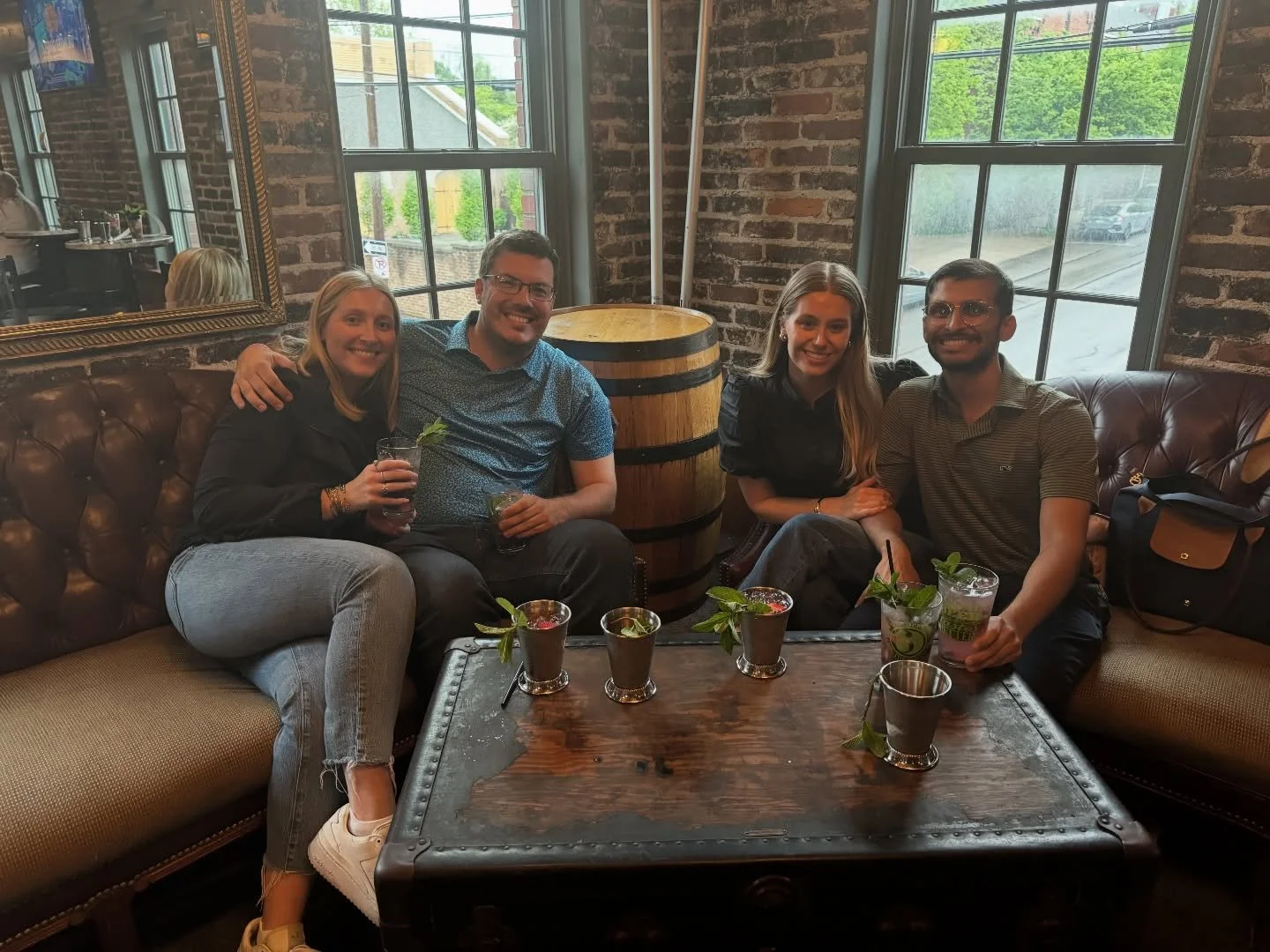 This &amp; Happy Hour at Belle&rsquo;s 🤝

Every Thursday- Saturday from 4:30-9 pm EVERYTHING in the bar $100 and under is 50% off! 

Come celebrate the happiest hours in Lexington!

#lexingtonky #locallex #sharethelex #lex #ky #lexington #kentucky #