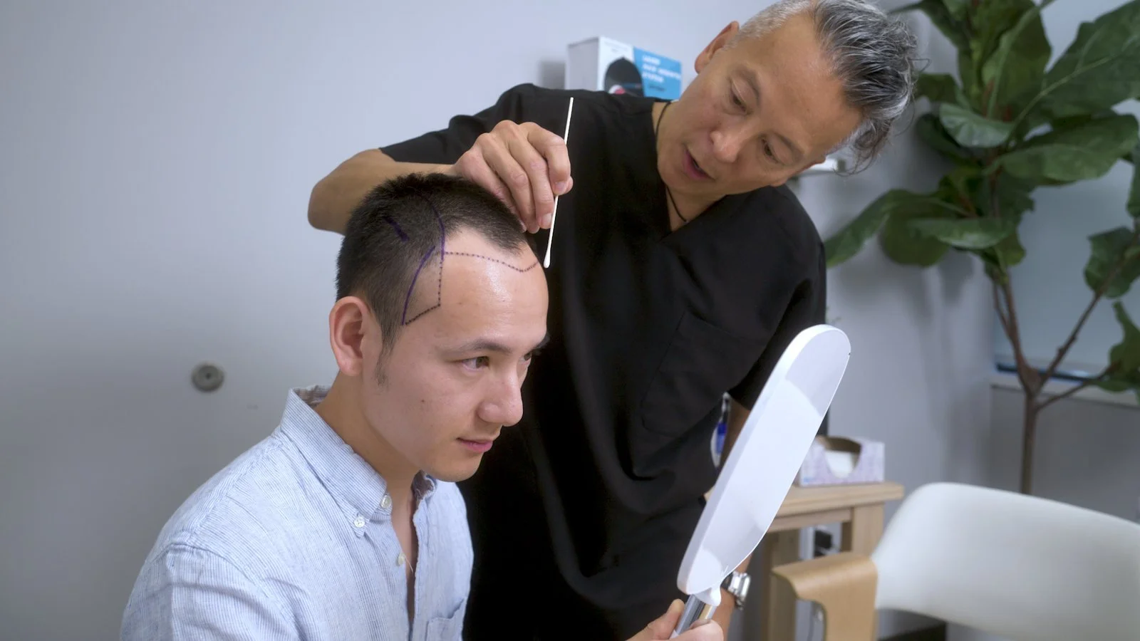 Am I a Candidate for Hair Transplant Surgery