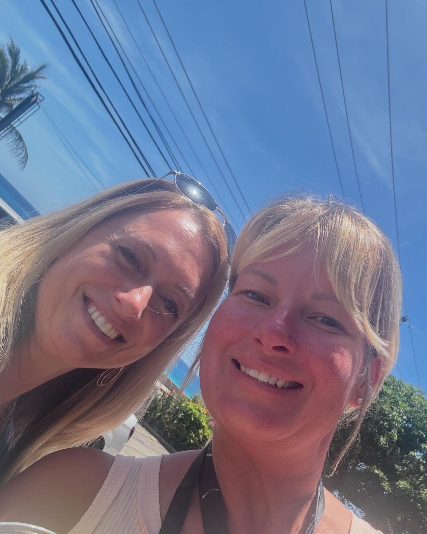 Time away from work &amp; the stress of real life is so important!! NP Amy, and nurse Jessica are both on vacation with their husbands&hellip; nurse Jessica&rsquo;s cruise ported in Montego Bay and they were all able to meet up for lunch!! Hoping the