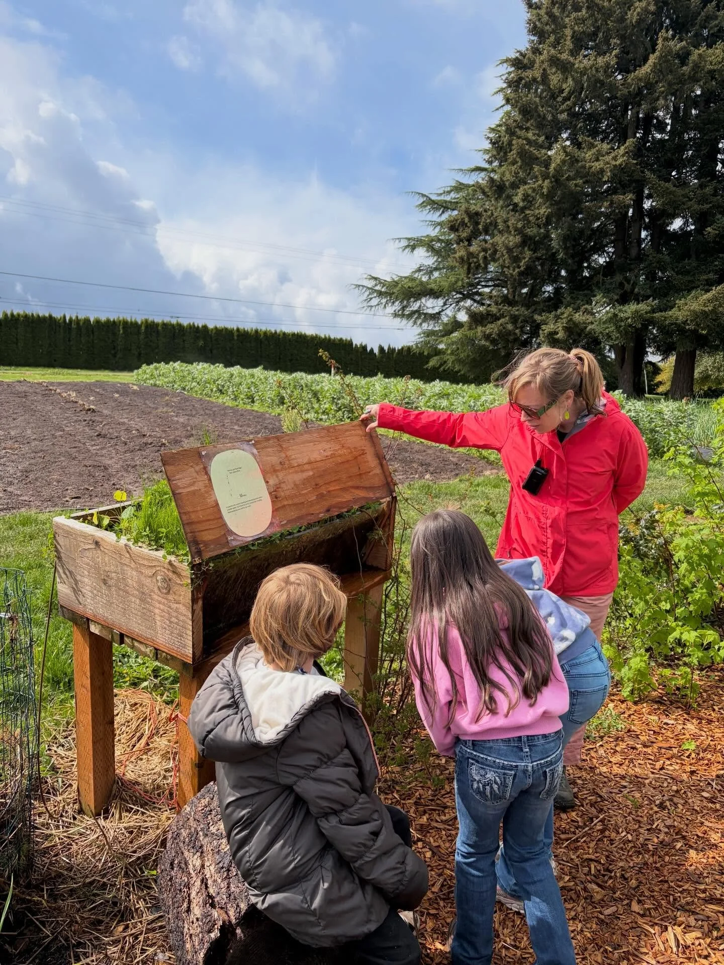 If you&rsquo;ve been thinking about a field trip to the farm this is your sign! We have a last minute opening for a late May field trip on the 21st or 28th. Bring your class to the farm to learn about how to grow food, harvest, and cook - all of our 