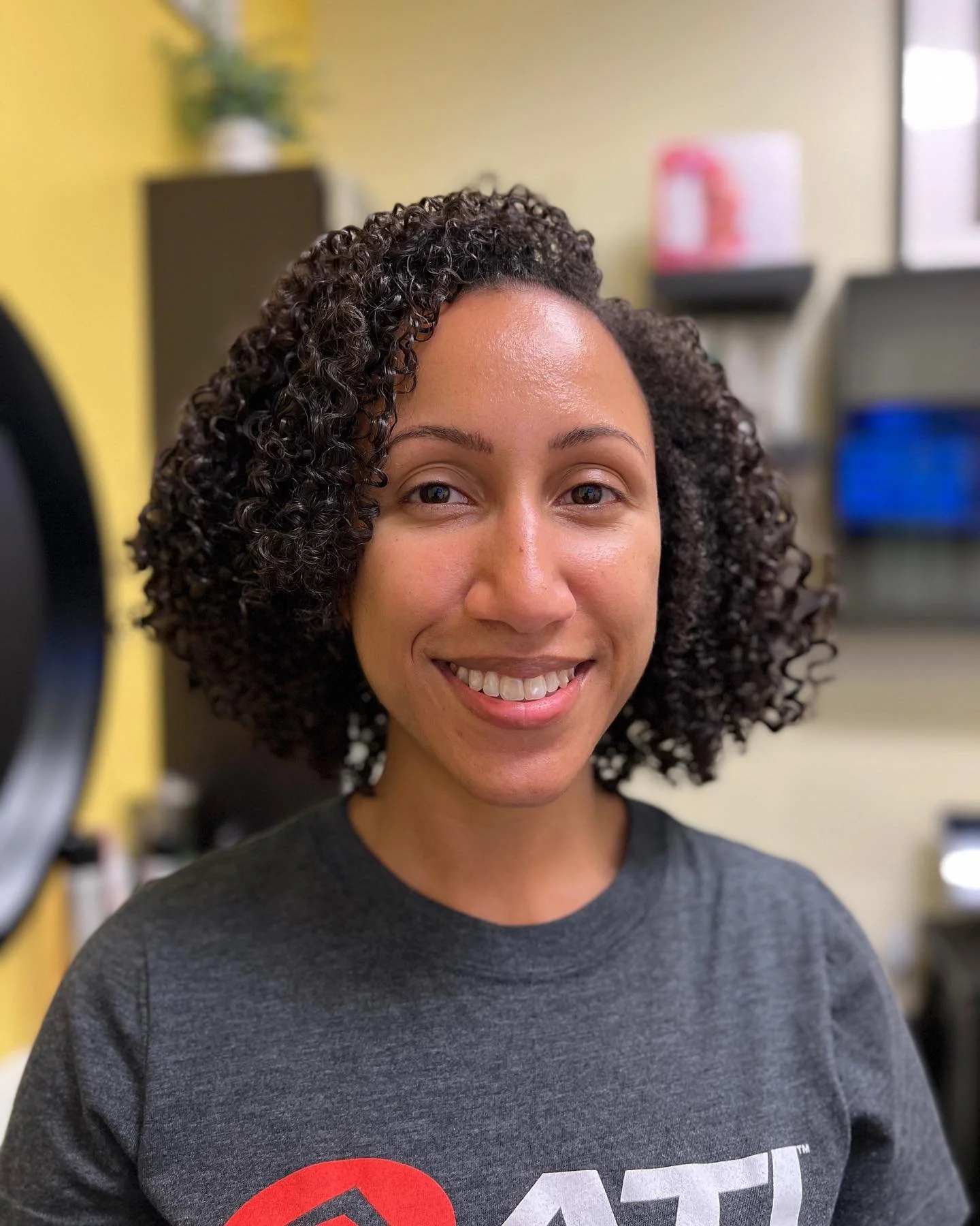 Pure happiness
•
•
•
•
#curls
#naturalhairjourney
#myhaircrush
#healthyhair
#kisscolor
#natualhairrocks #naturalhaircommunity #naturalhairsalondallas #spiralcurls
