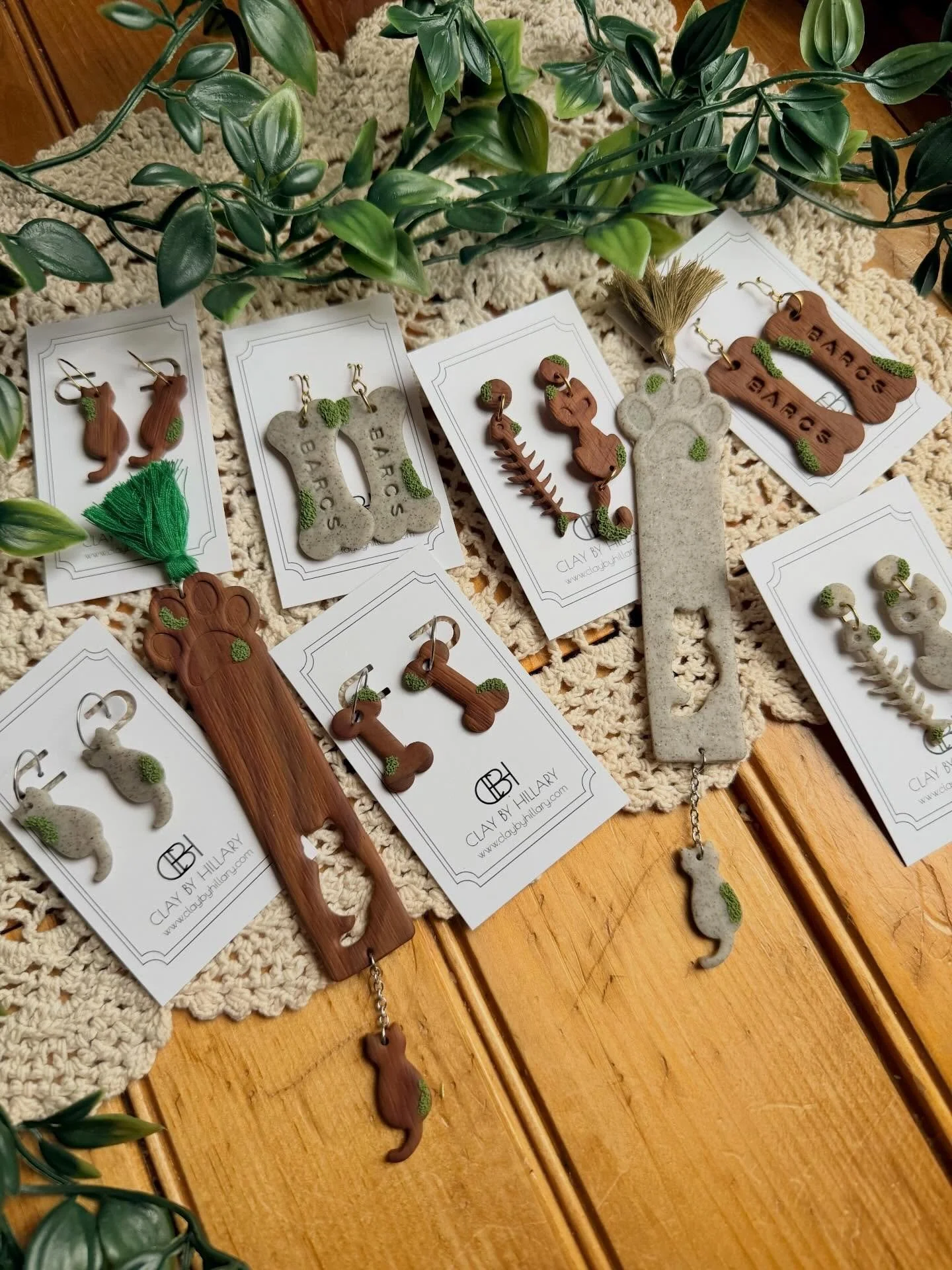 A fun woodland collection exclusively for @barcsanimalshelter is coming TODAY to @rhousebaltimore &amp; @bmore.makers.hub Mini Market from 11-4 🐾 Stop by and see some great pet vendors and adoptable animals!