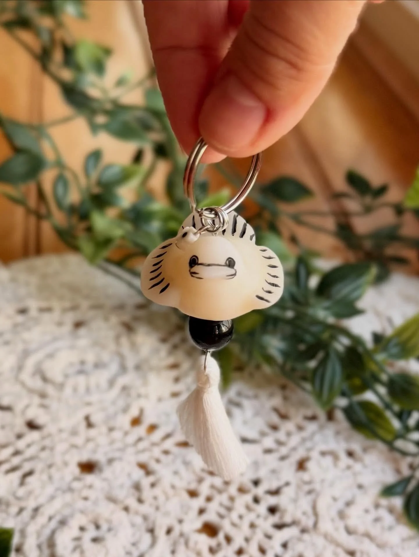 It&rsquo;s been almost 2 years, but I&rsquo;m still in love with @thewaltersartmuseum &lsquo;s fat sparrow netsuke. Back in 2024 I made a pair of earrings in his honor. I felt the urge to make him again, but this time as a bag charm! Is this just ano