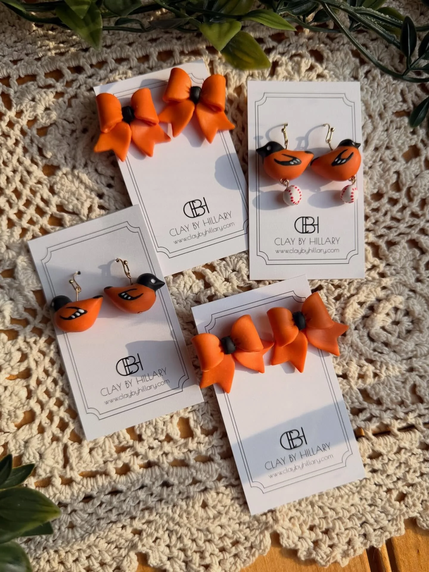 A tiny flock of orioles flew in to @simplymadehere today! We&rsquo;ve go O&rsquo;s Bows Studs, Oriole dangles and Oriole dangles ft. tiny baseballs. ⚾️