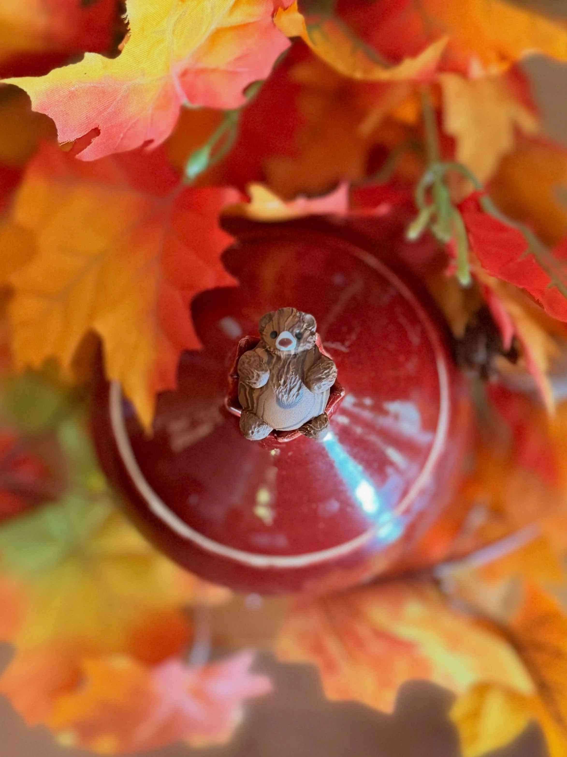 Can you guess the Ultra Rare Bear in my Fat Bear Gashapon? He will go home with one lucky spinner at Oktobearfest this weekend! @marylandzoo 
Rarity is based on how many of each species I made, not necessarily the rarity of the bears in the wild. How