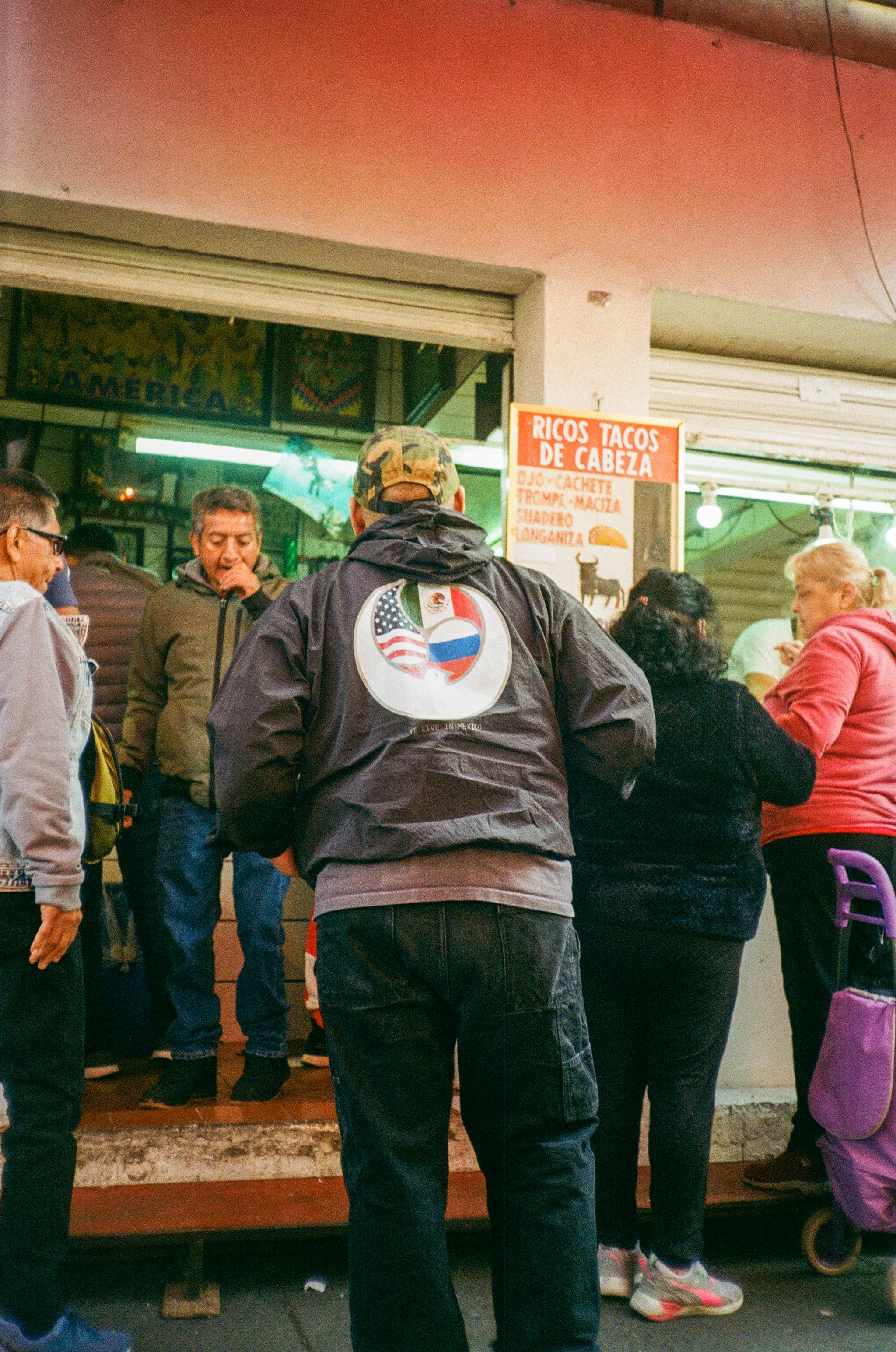Lovely soft tacos de cachete y de cabeza. 