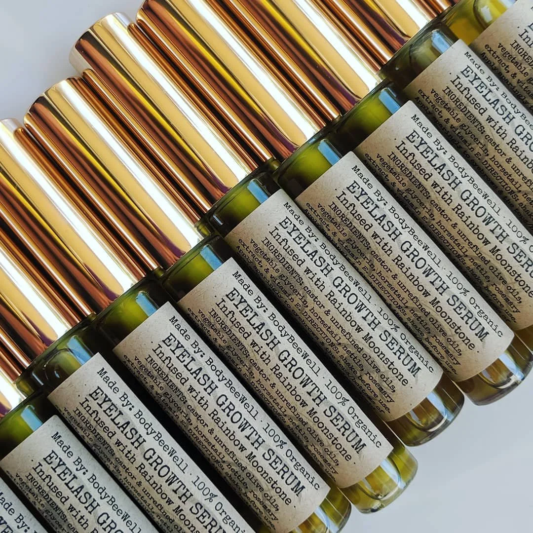 EYELASH GROWTH SERUM