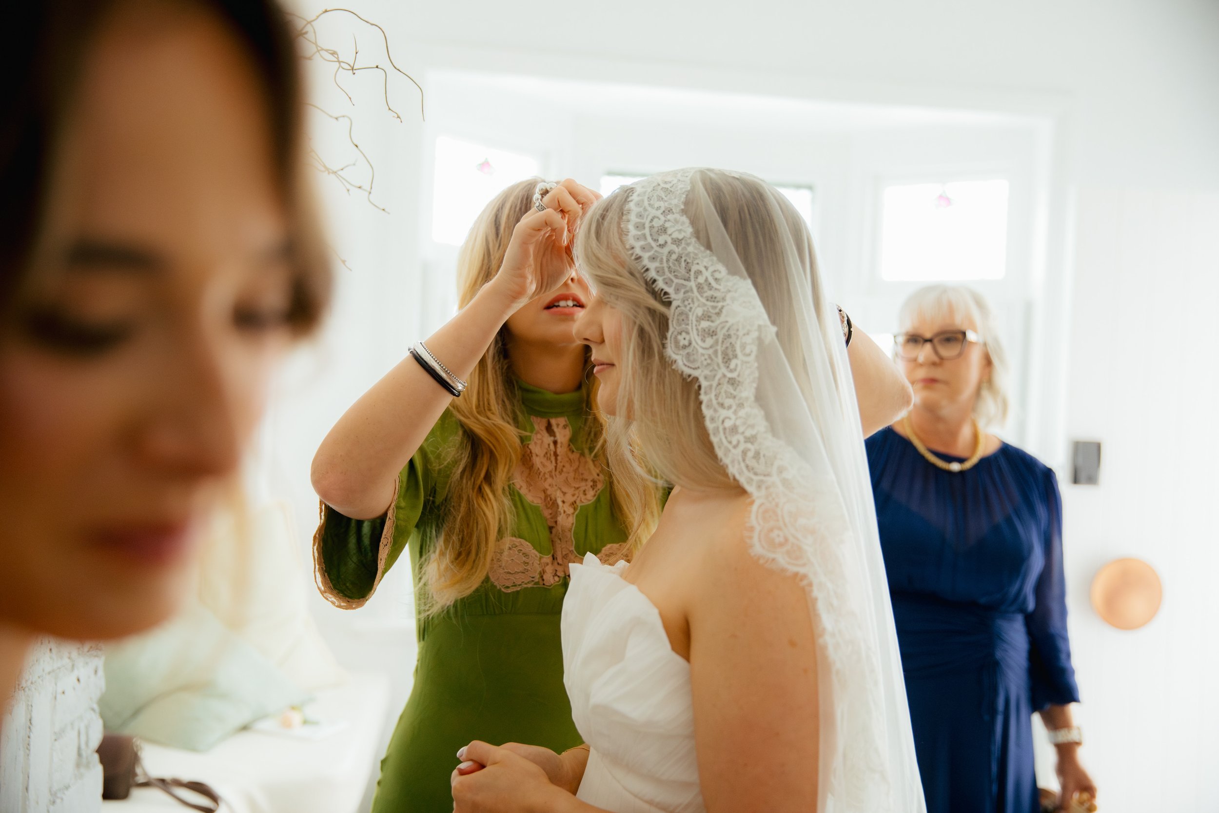 EMMAMATT - GETTING READY-038.jpg